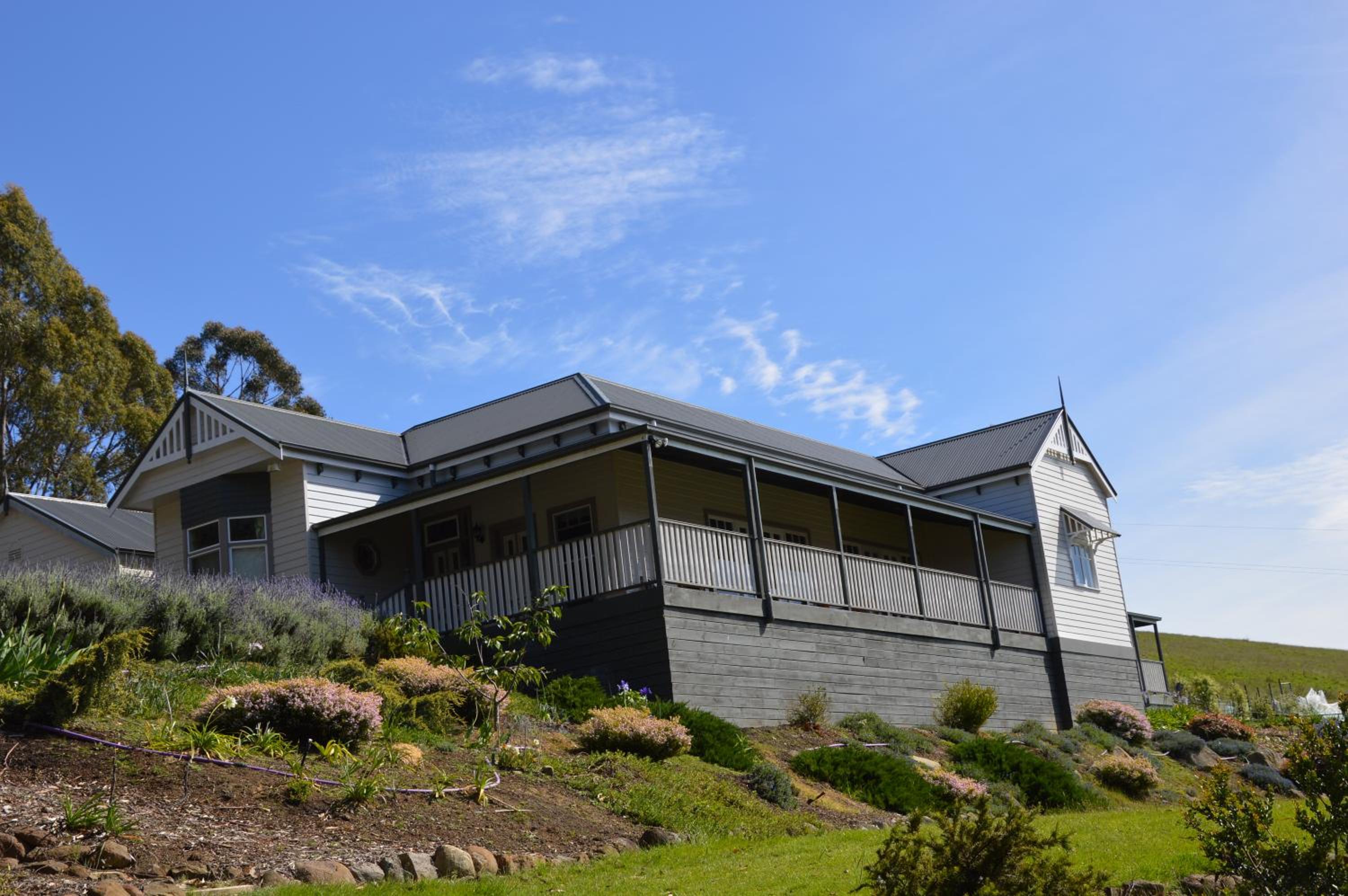 House on the Hill Bed and Breakfast