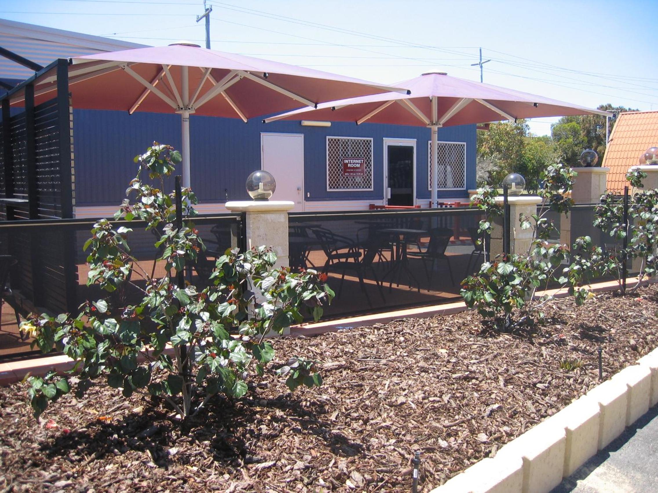 Photo 16