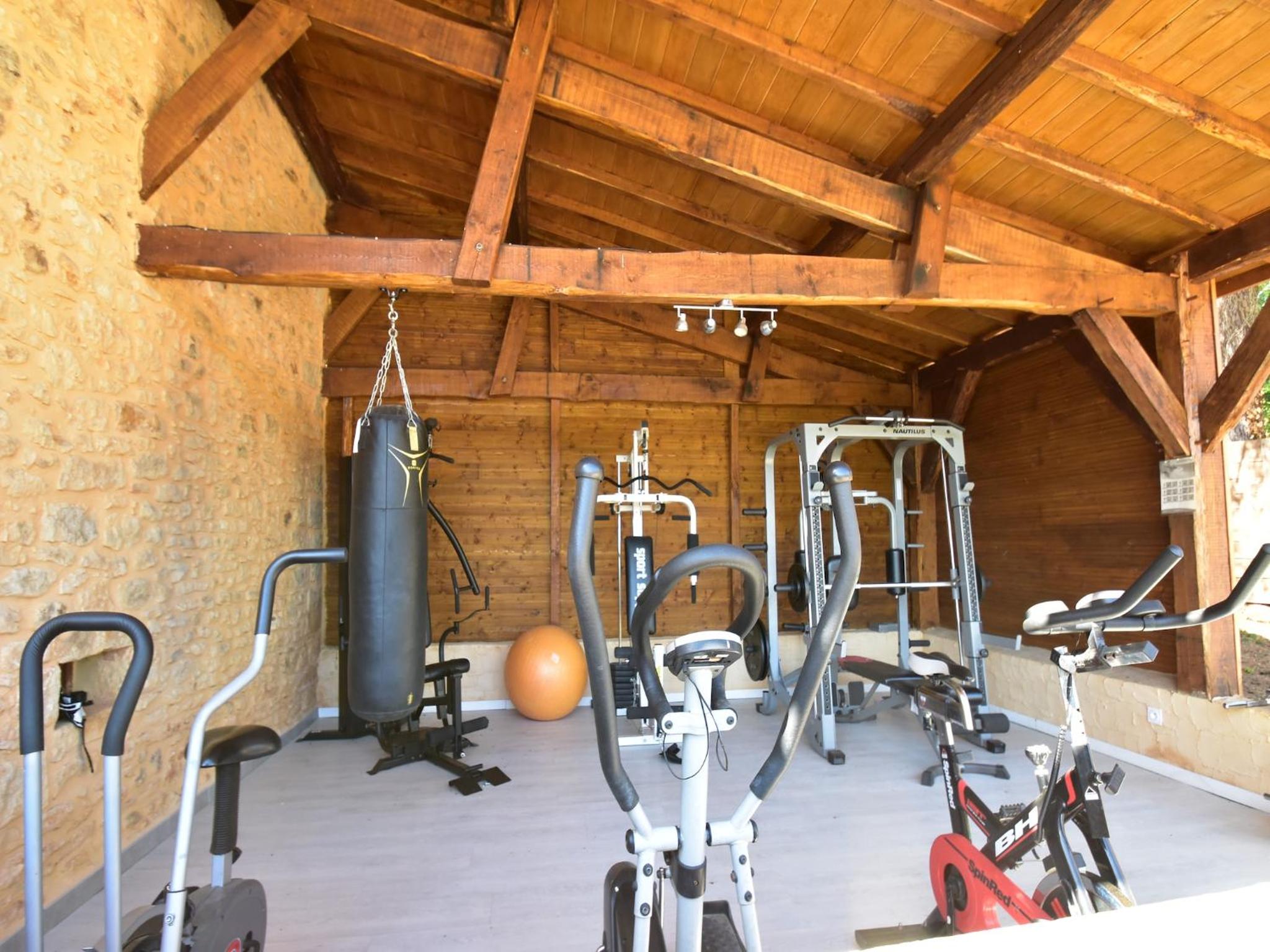 Blanquefort Hill Retreat