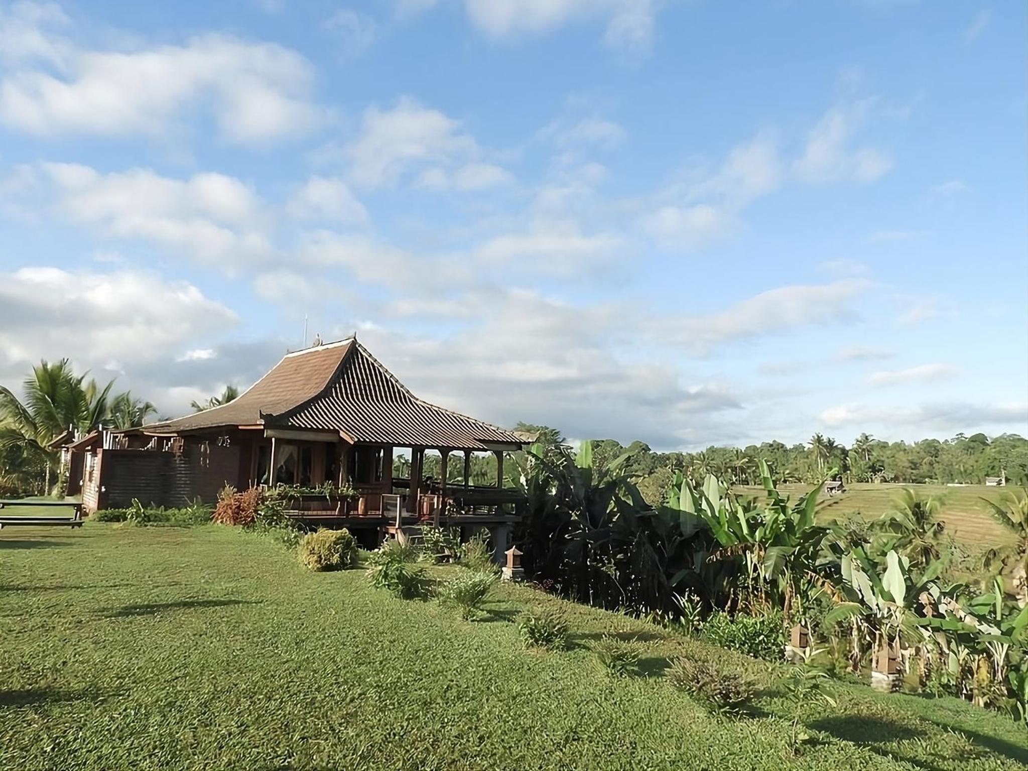 Rumah Pacung