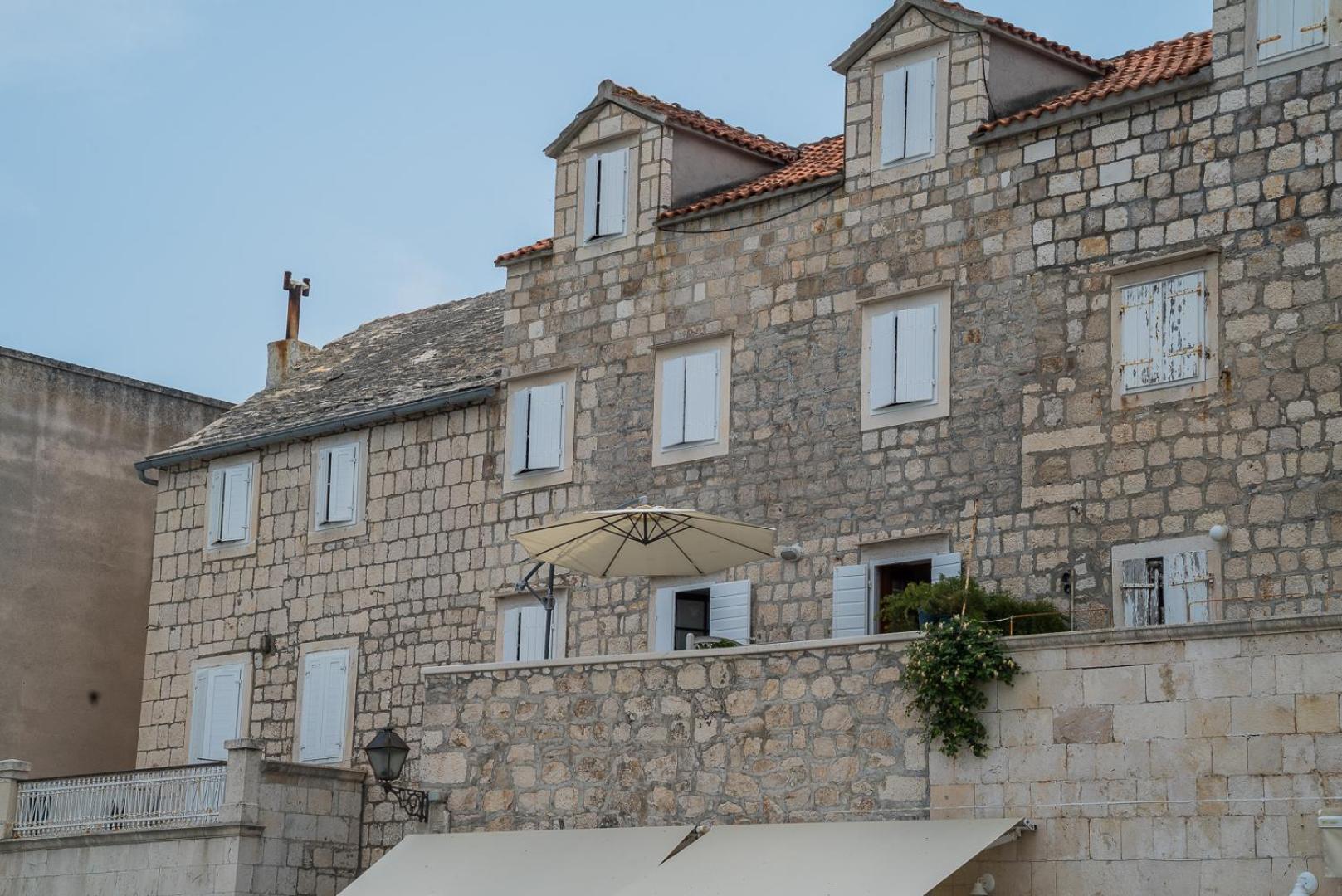 Apartments Tonšić