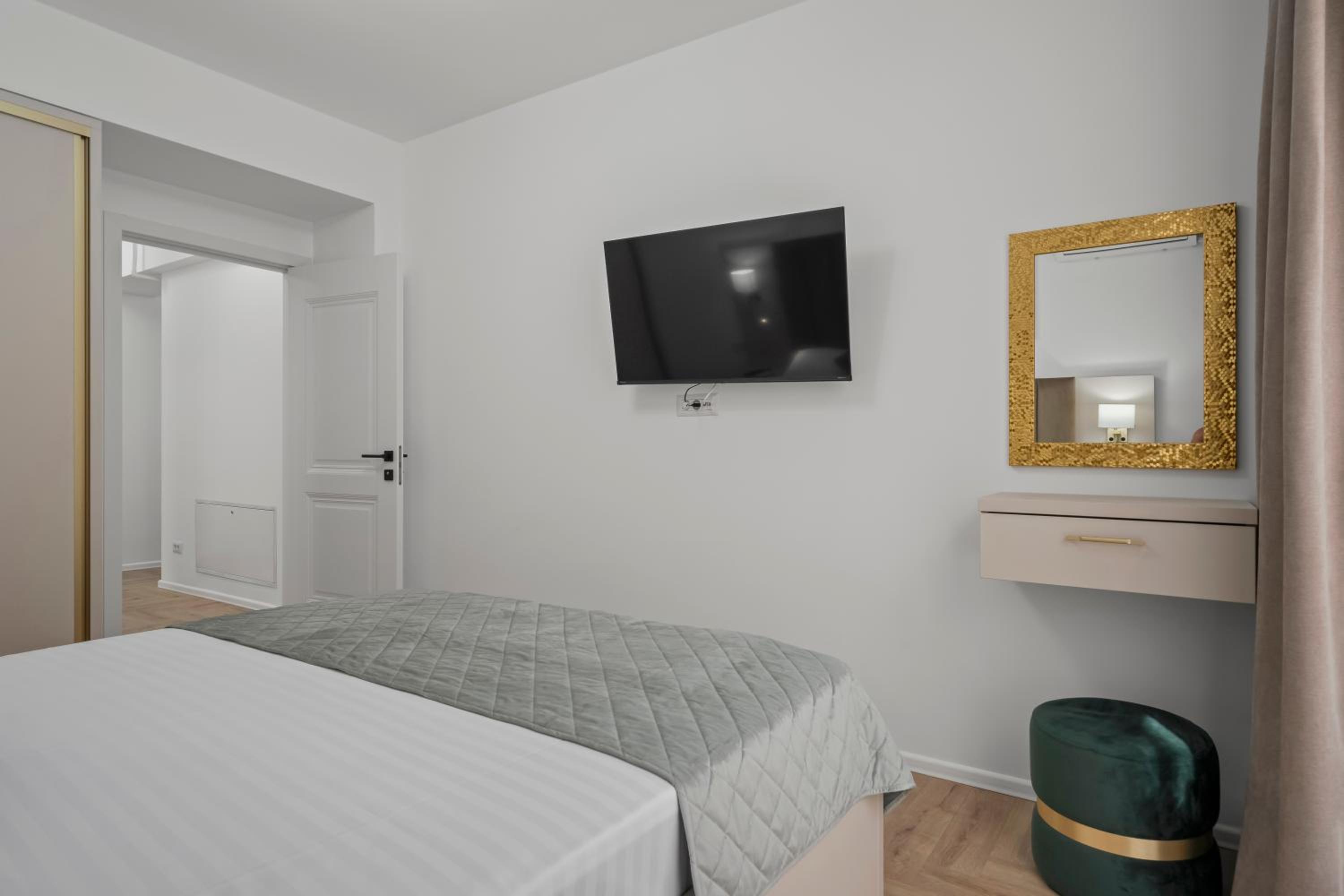 Boutique Hotel - Central Luxury Apartments