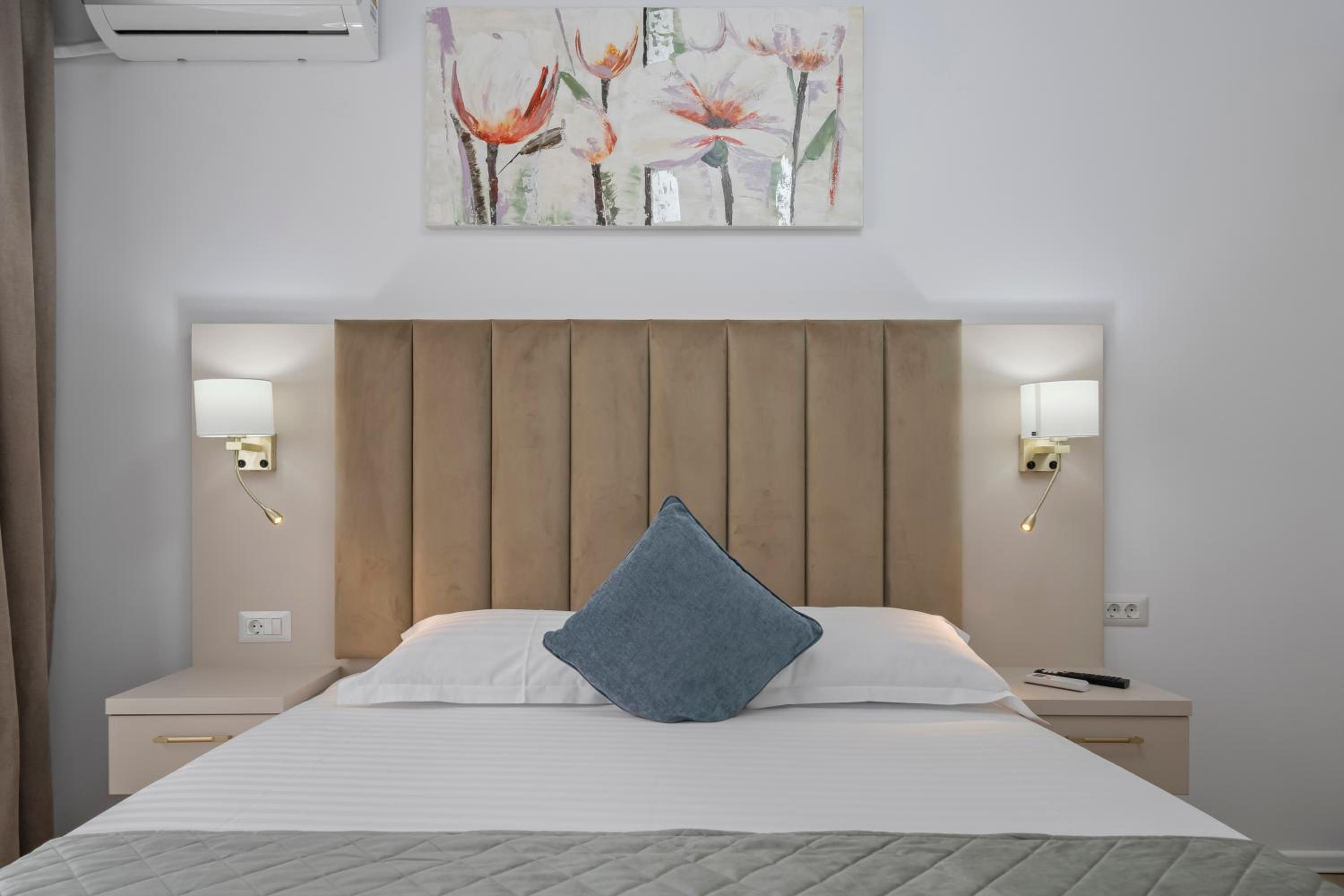 Boutique Hotel - Central Luxury Apartments