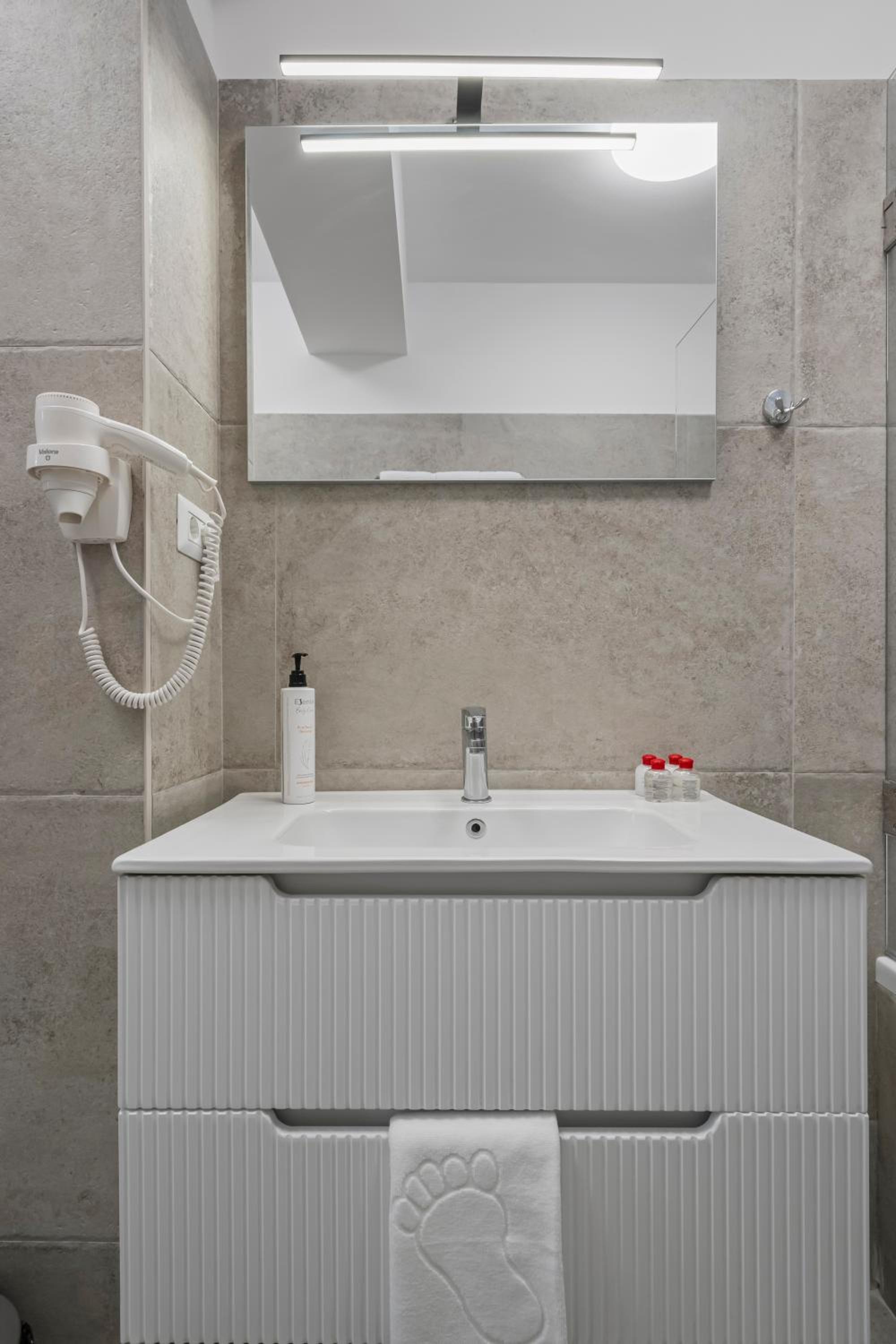 Boutique Hotel - Central Luxury Apartments