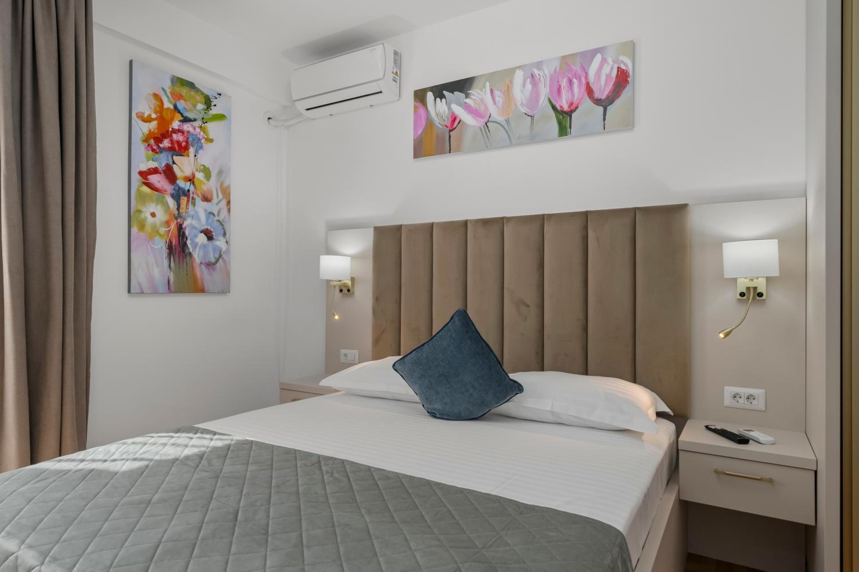 Boutique Hotel - Central Luxury Apartments