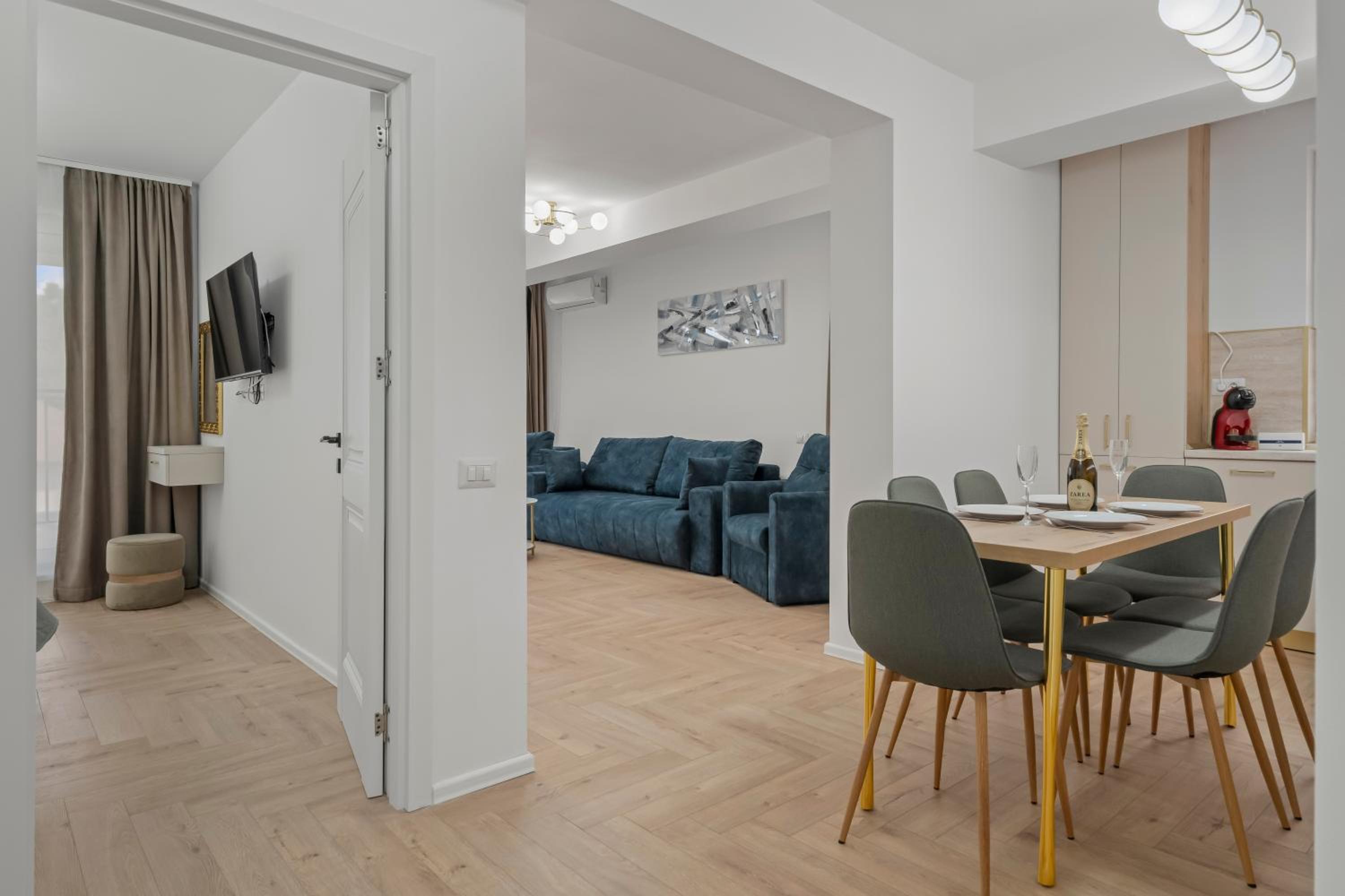 Boutique Hotel - Central Luxury Apartments