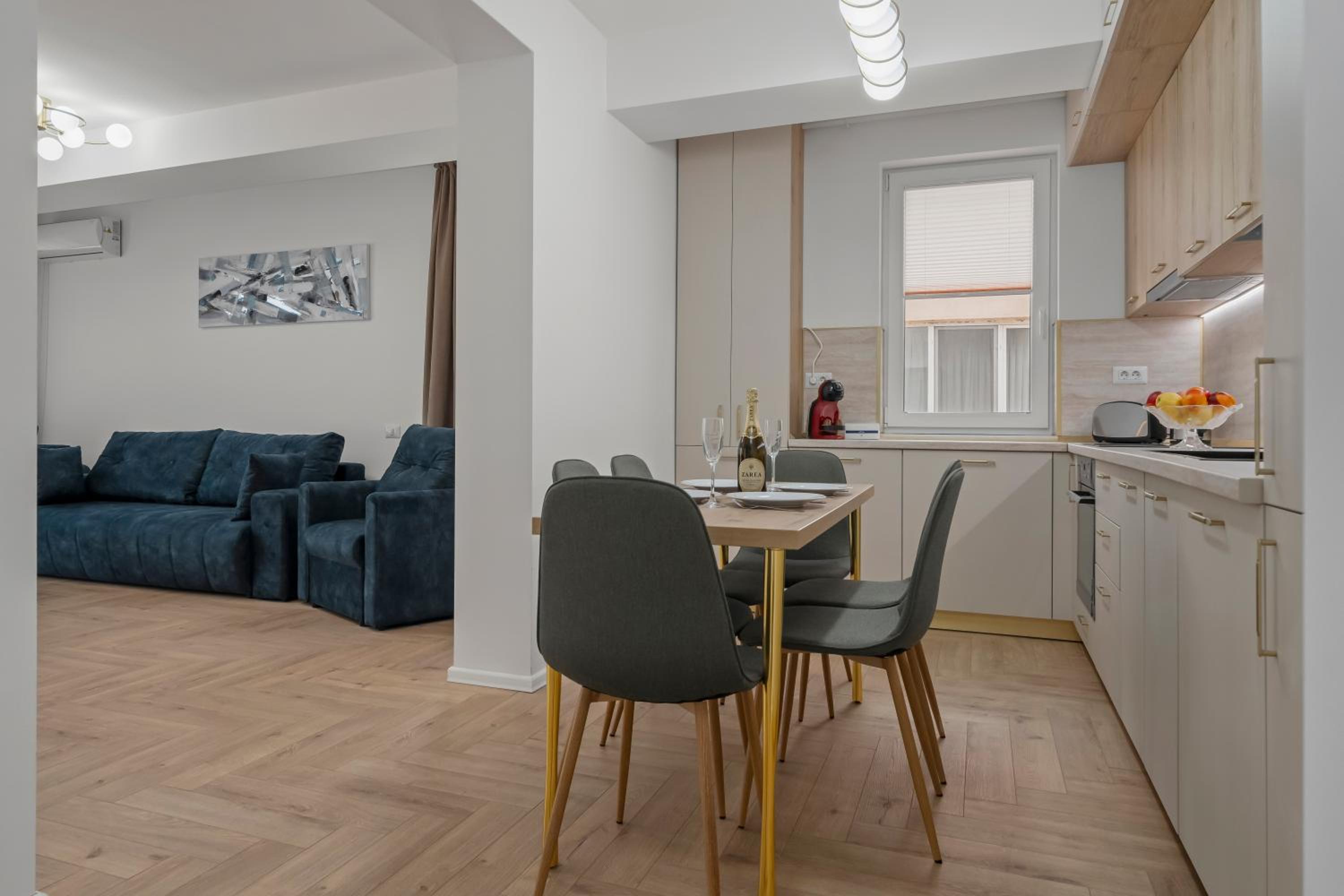Boutique Hotel - Central Luxury Apartments