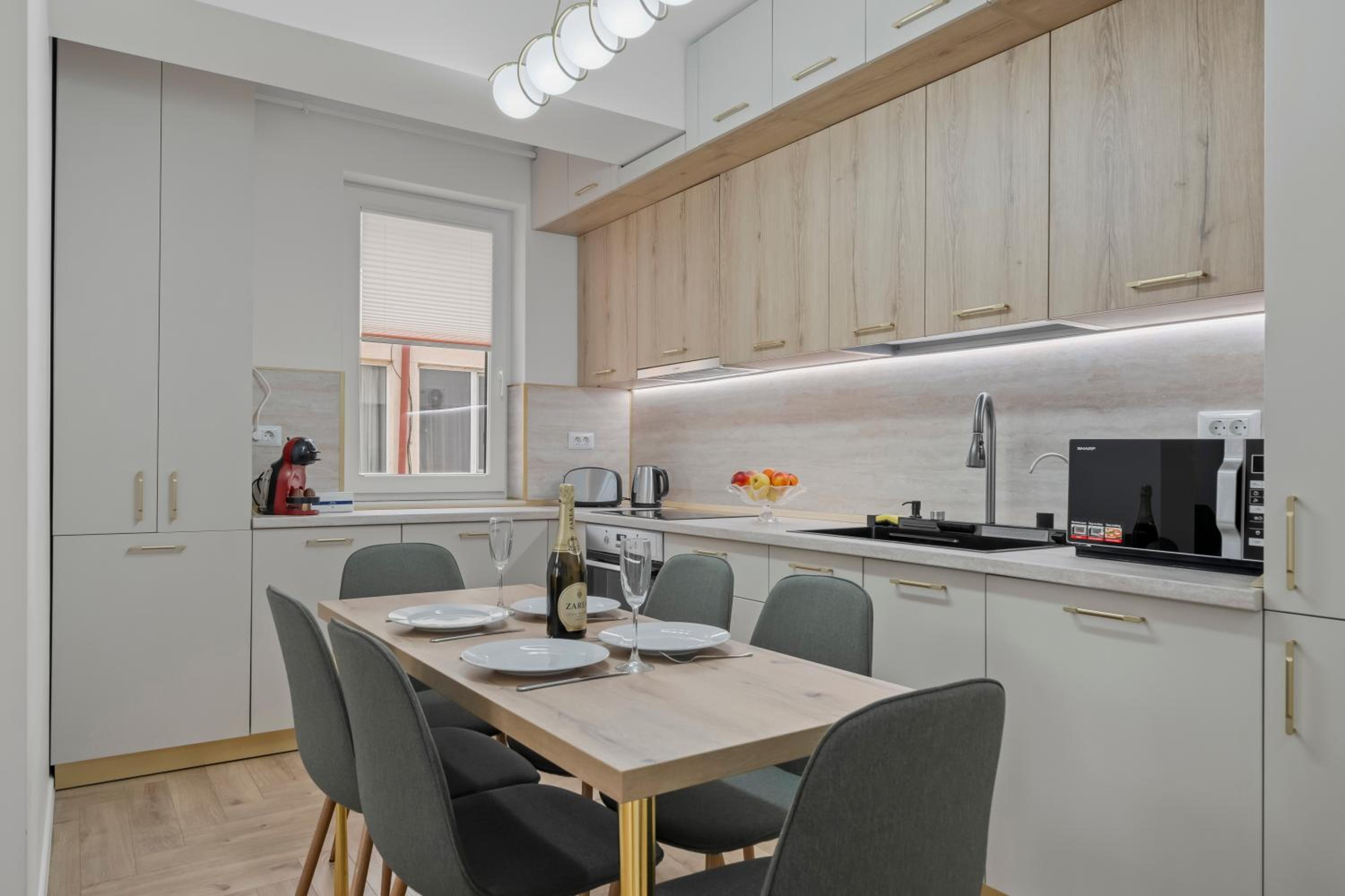 Boutique Hotel - Central Luxury Apartments