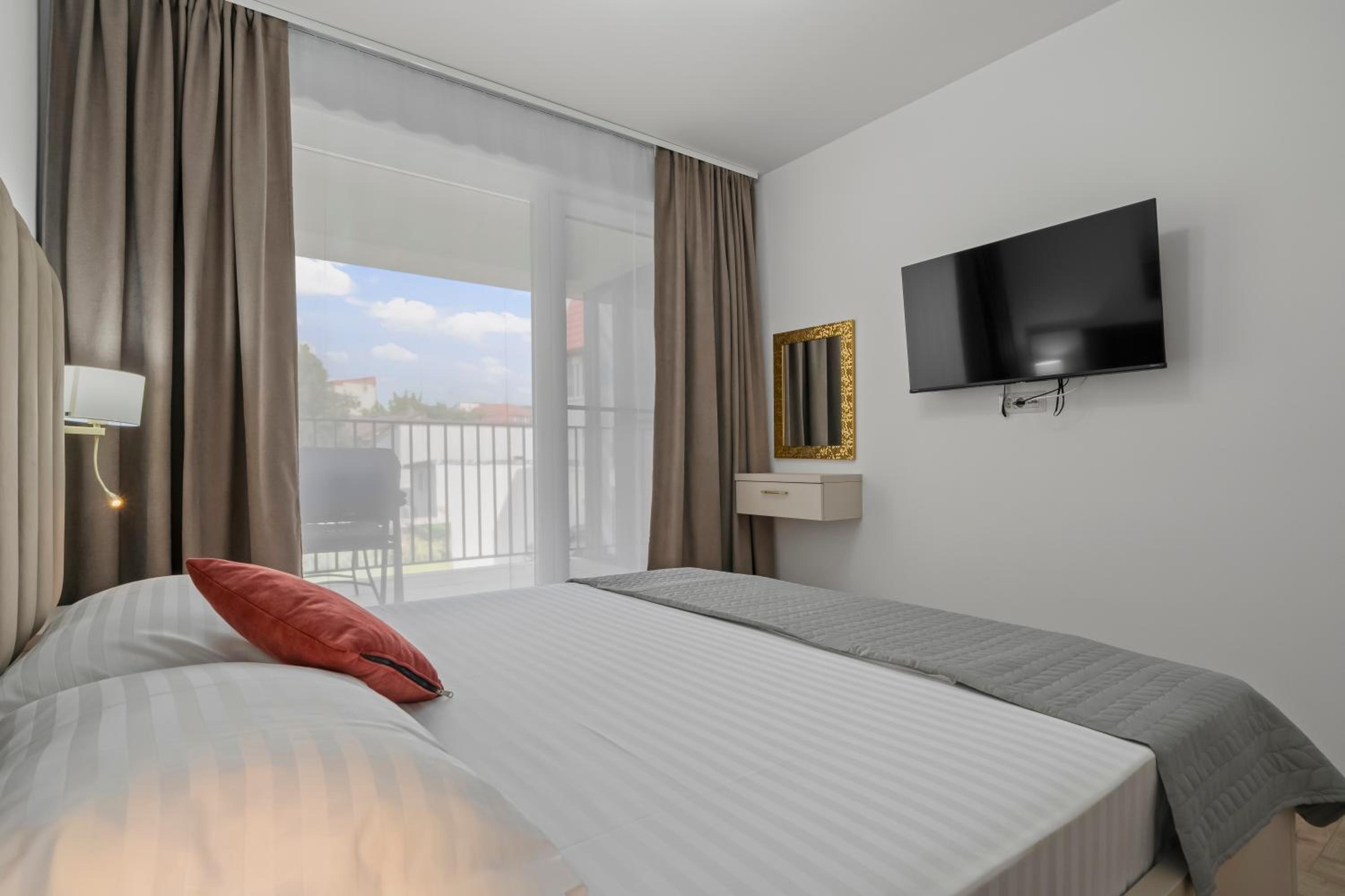 Boutique Hotel - Central Luxury Apartments