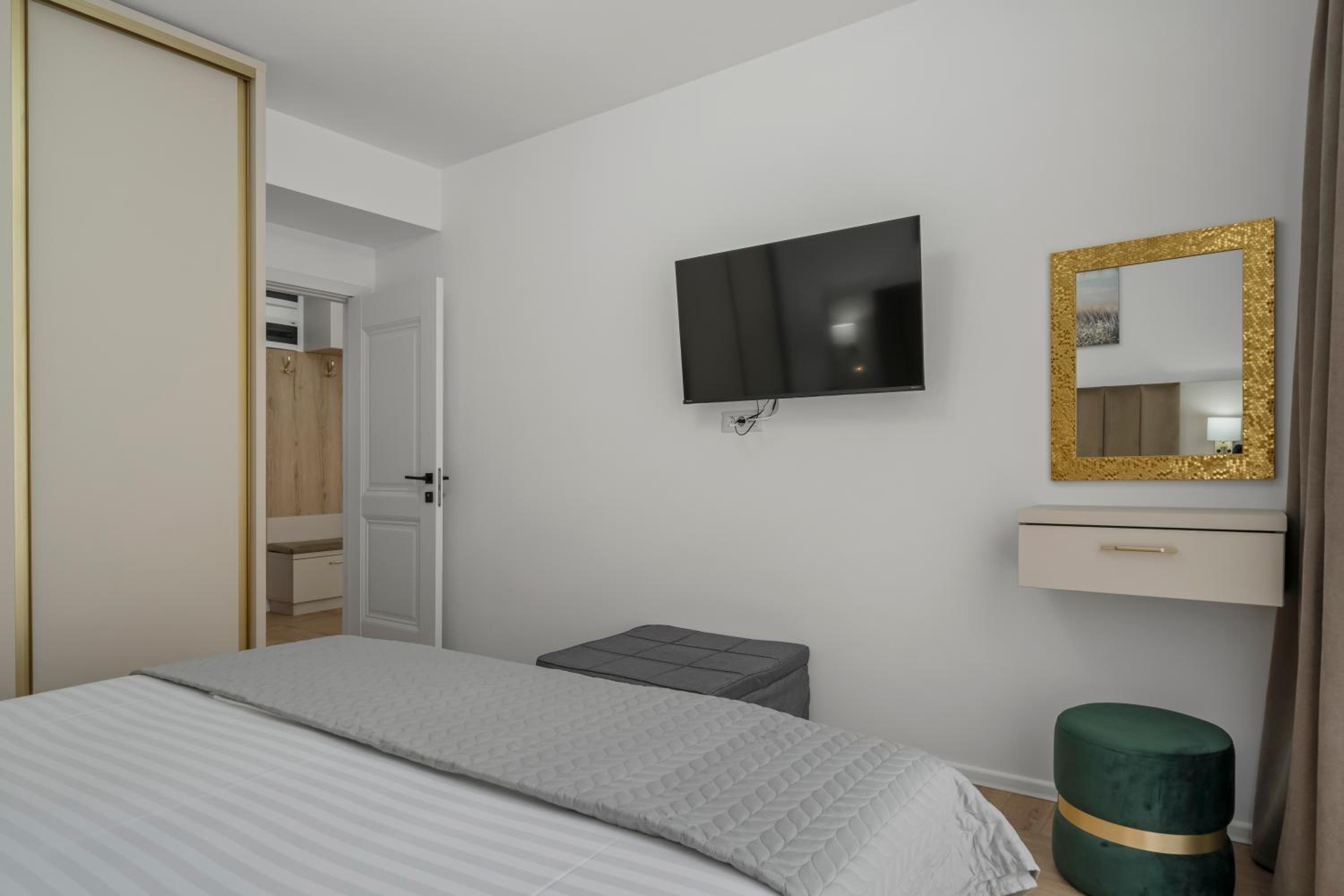 Boutique Hotel - Central Luxury Apartments