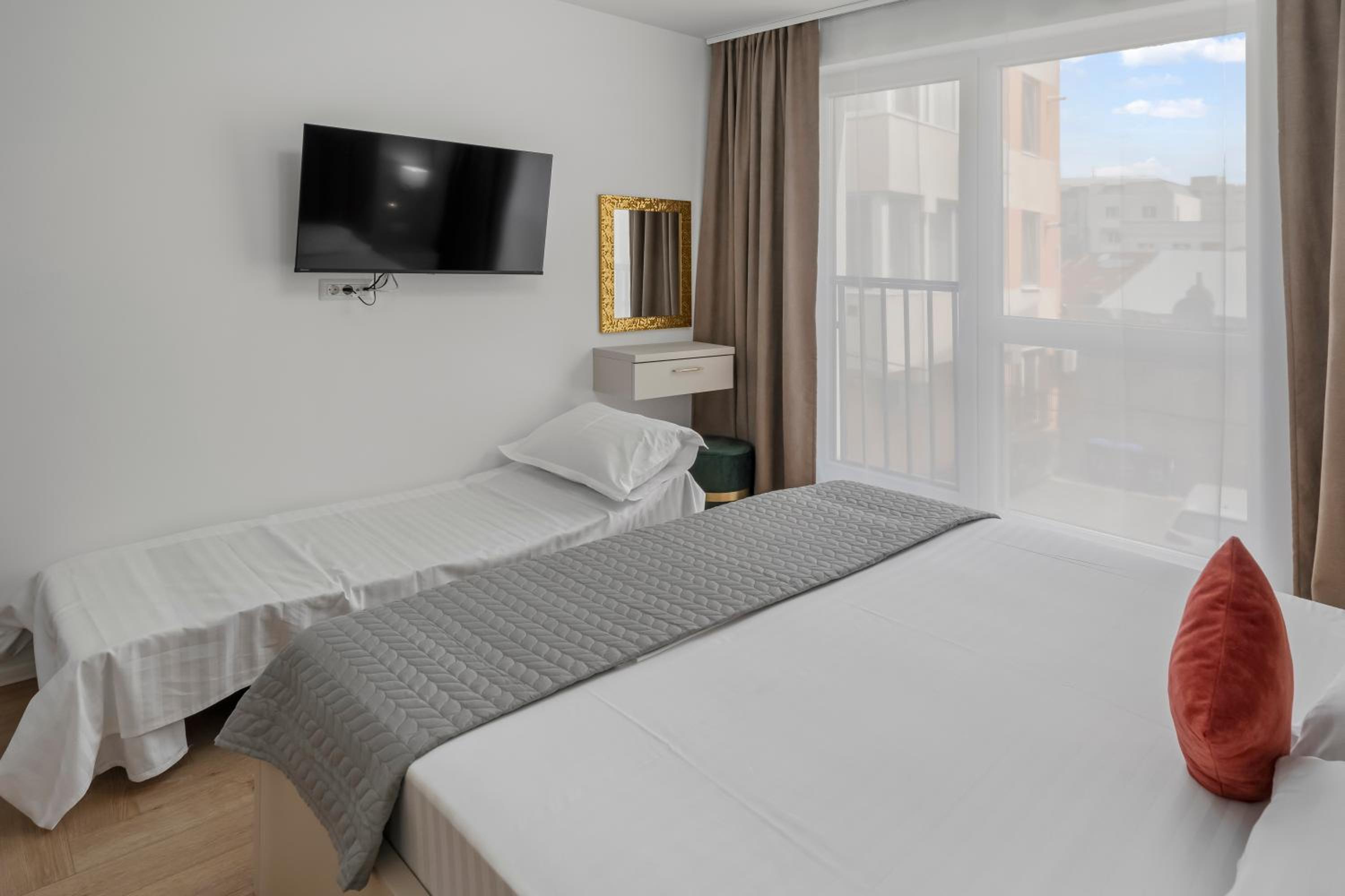 Boutique Hotel - Central Luxury Apartments