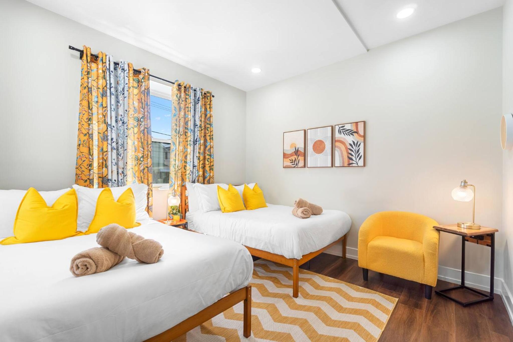 CityLine Group Stay | Near NYC | Private Parking