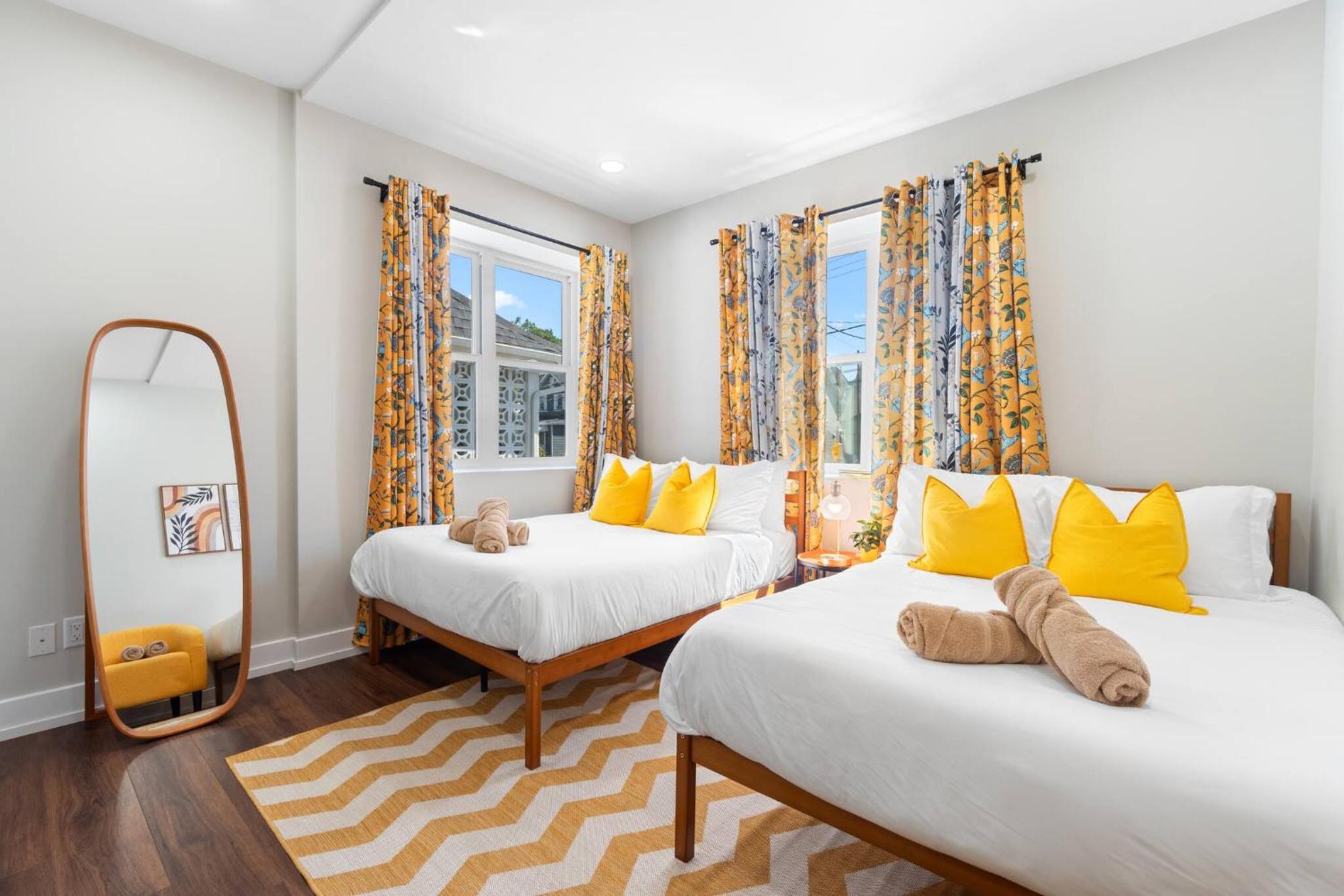 CityLine Group Stay | Near NYC | Private Parking