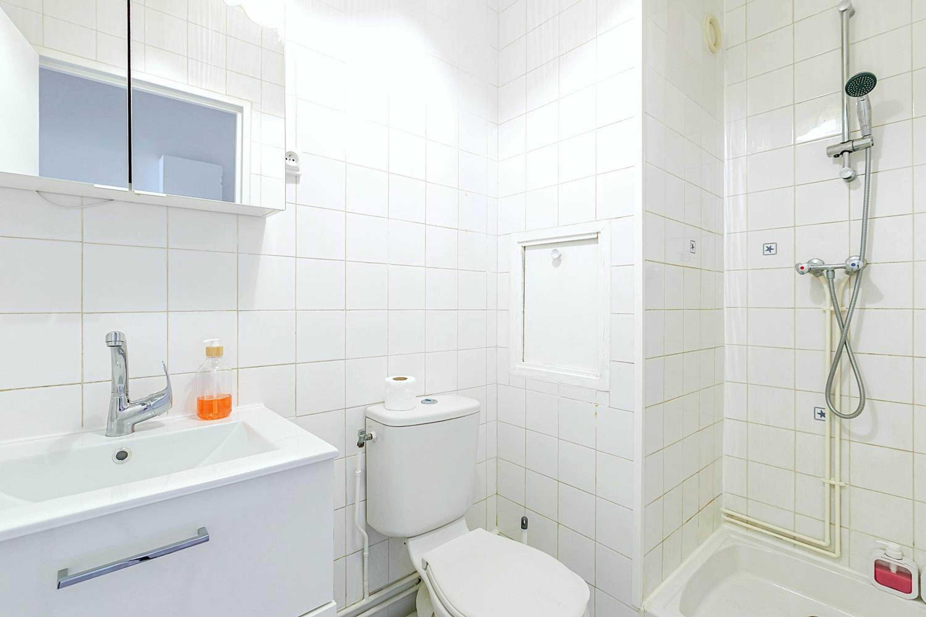 Le Petit Auber & son balcon, à 2 pas de Paris