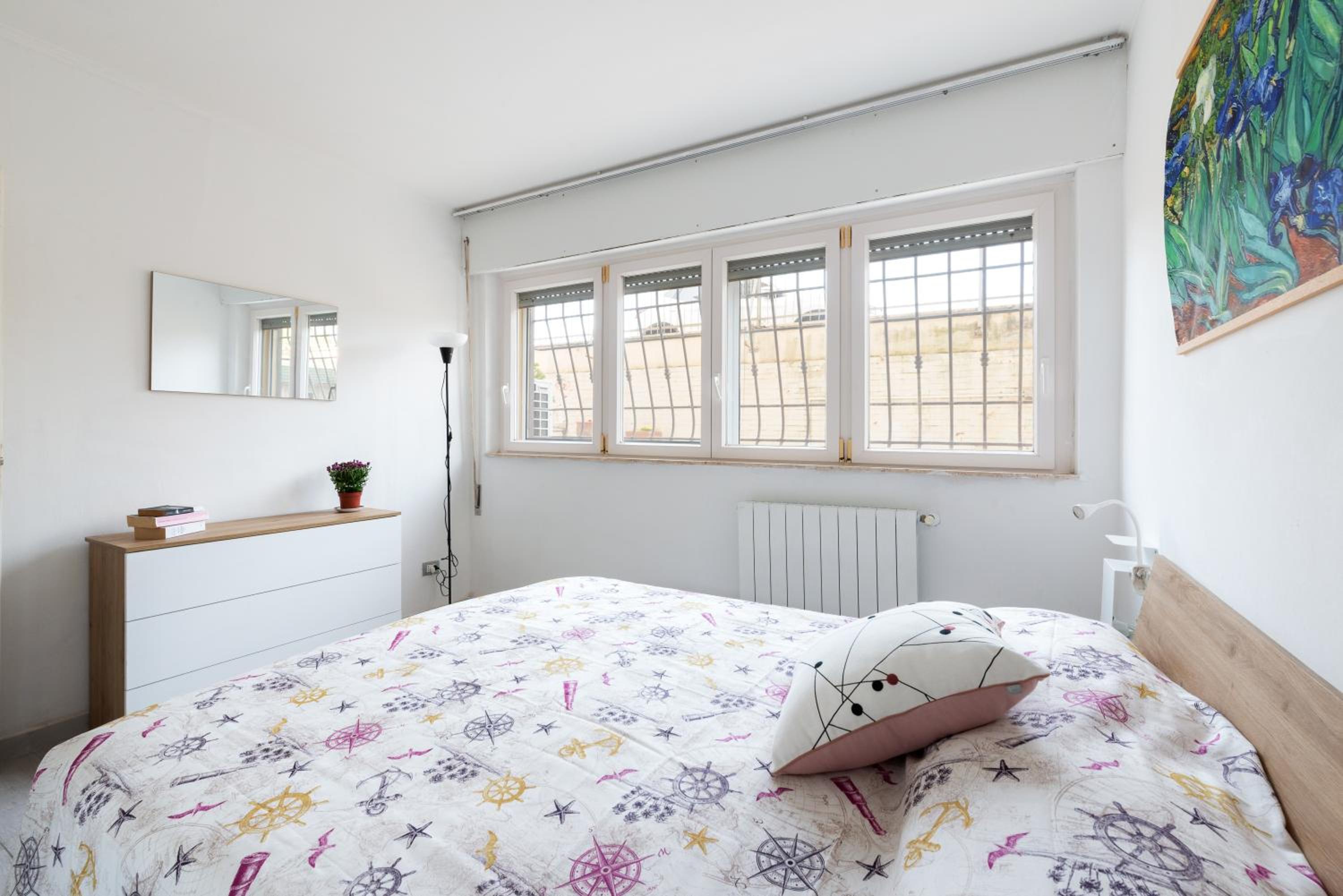 Ostia Beach Apt - 1 Minute Walk
