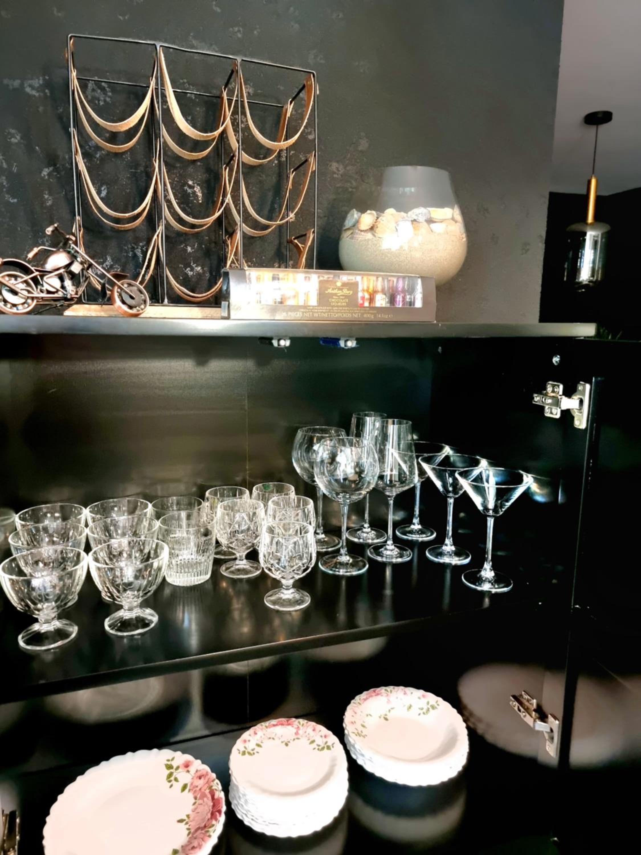 GLAMOUR Style 2 Bedrooms