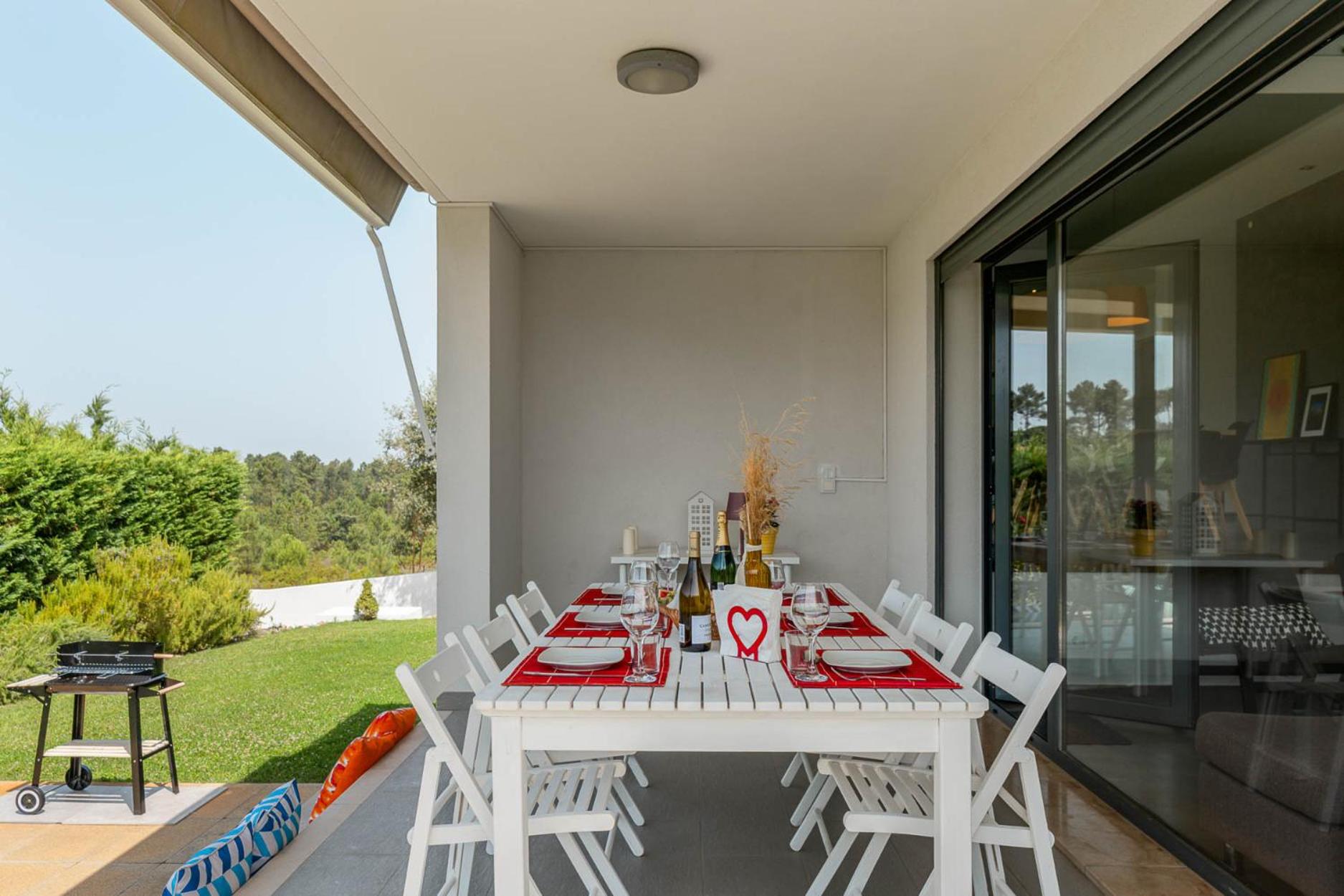 Sesimbra Luxury Villa- Pool, garden, total privacy