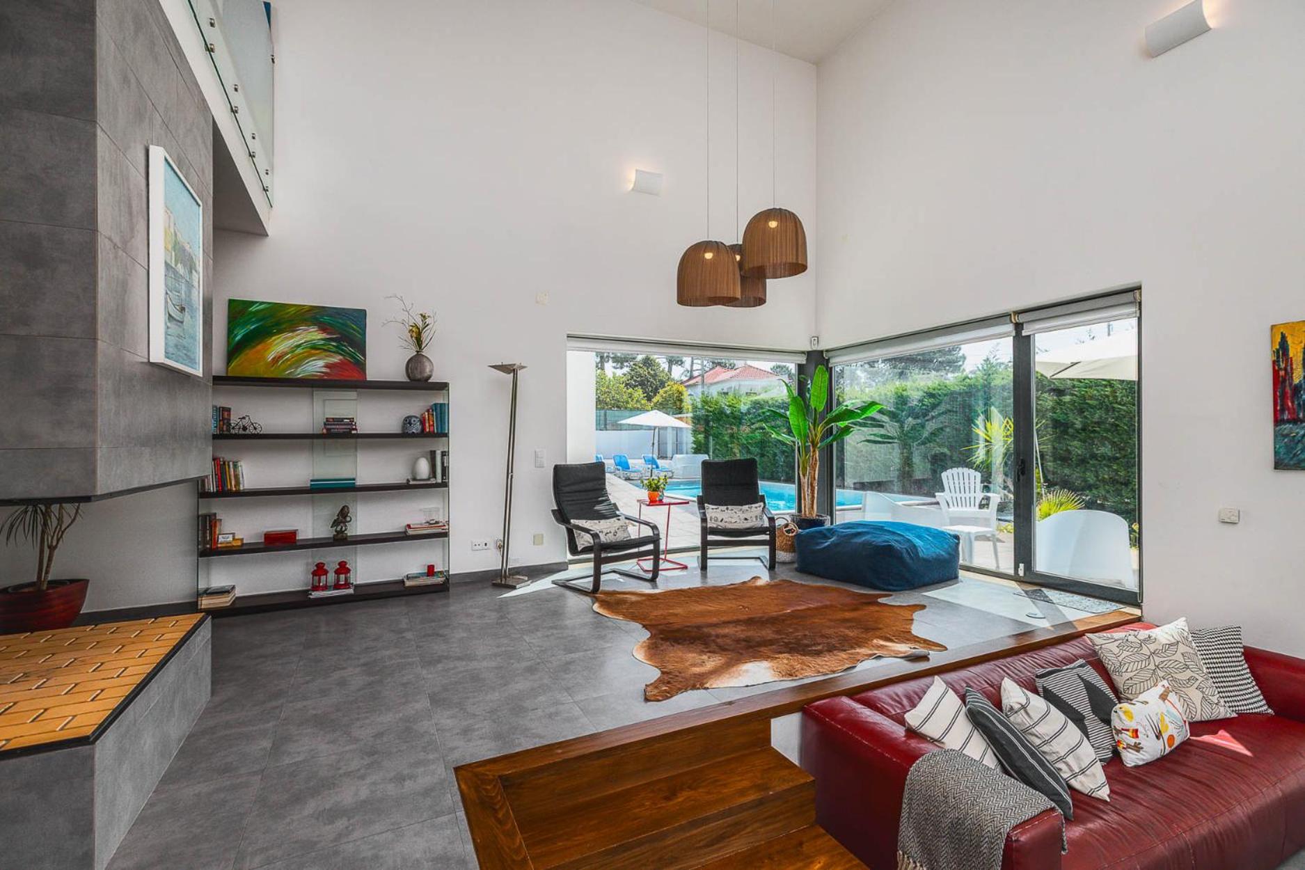 Sesimbra Luxury Villa- Pool, garden, total privacy