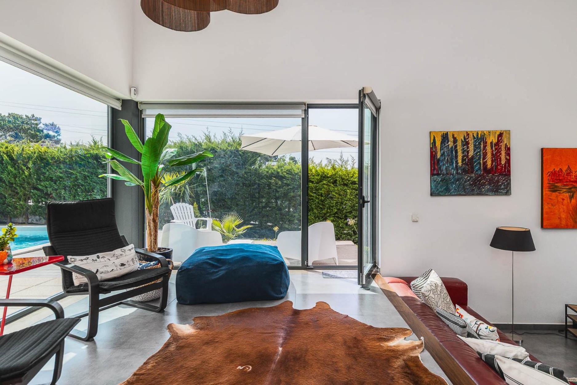 Sesimbra Luxury Villa- Pool, garden, total privacy
