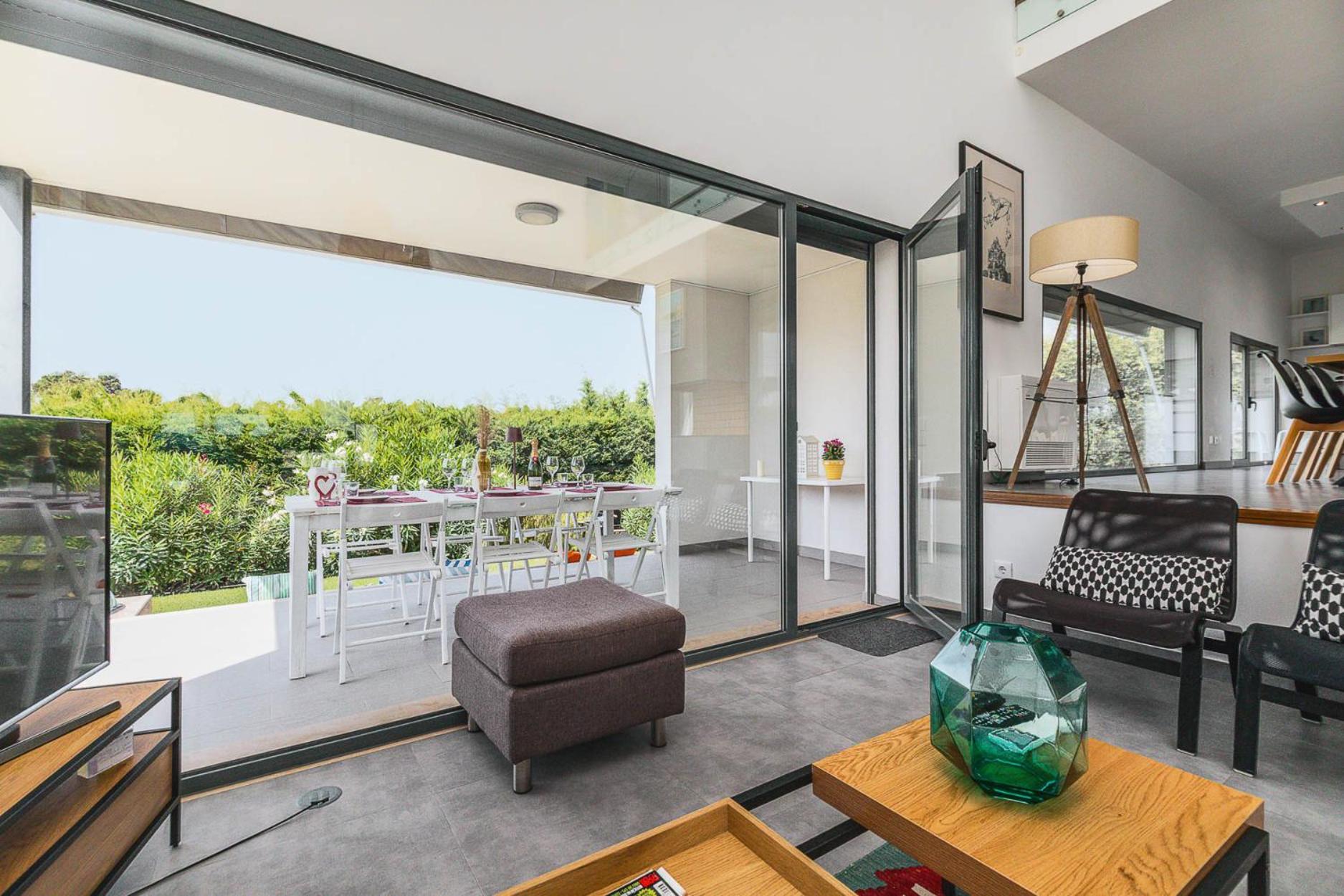 Sesimbra Luxury Villa- Pool, garden, total privacy