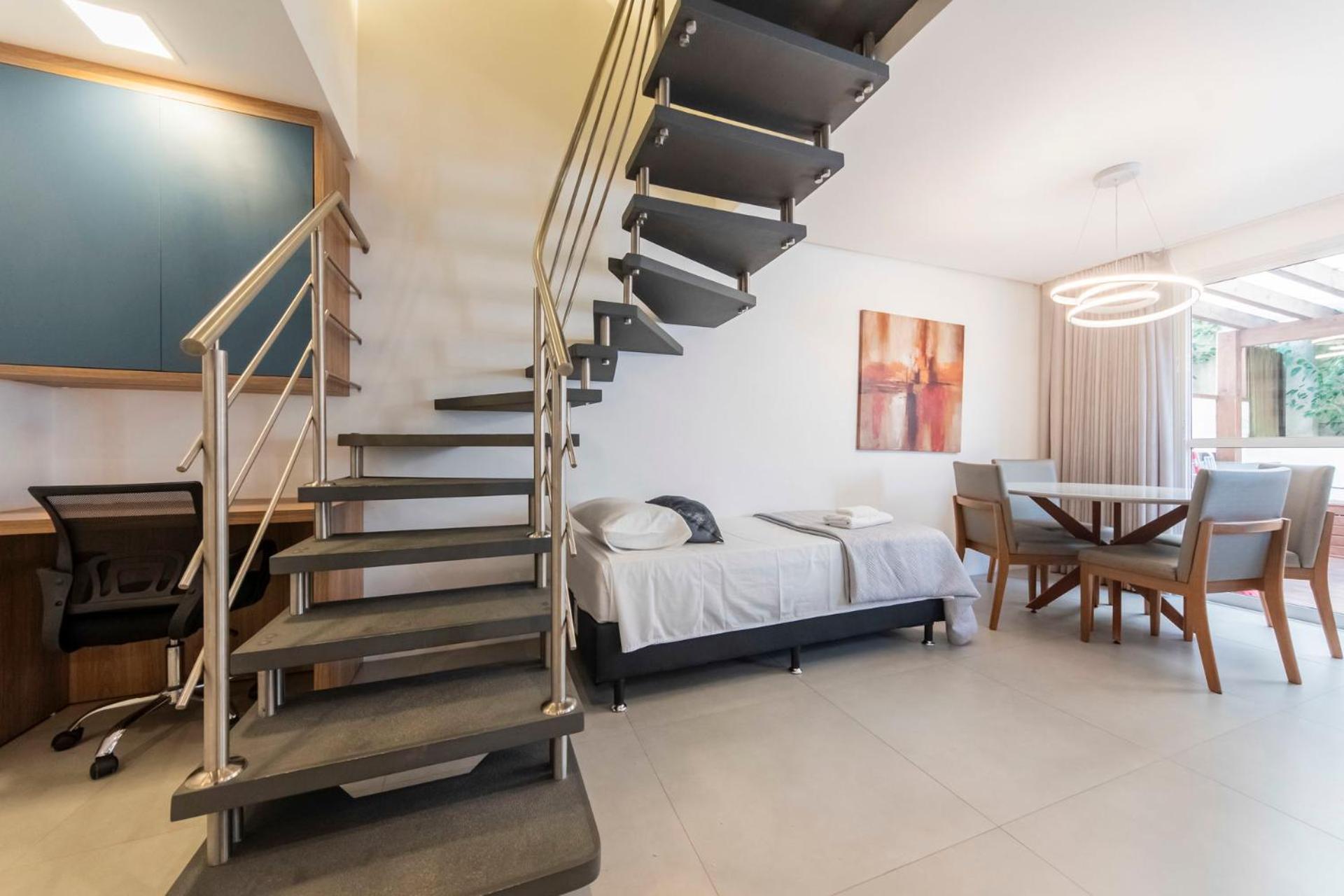 Casa Moderna em Condomínio Fechado SA1652