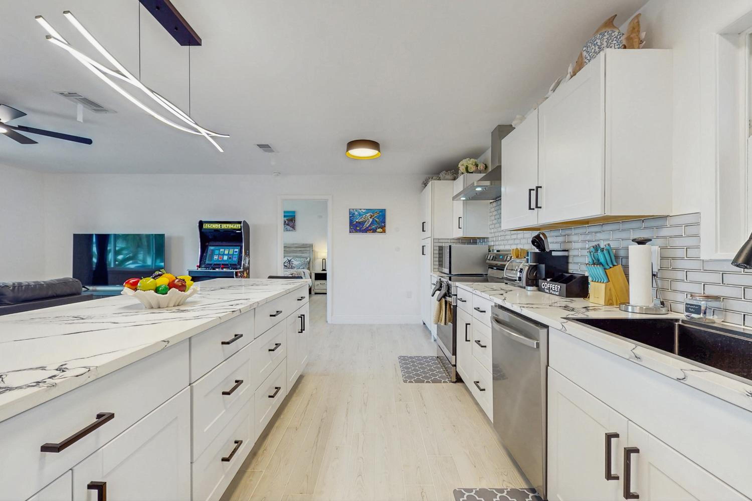 Steps to Sea! Coastal Escape in Fort Walton Beach