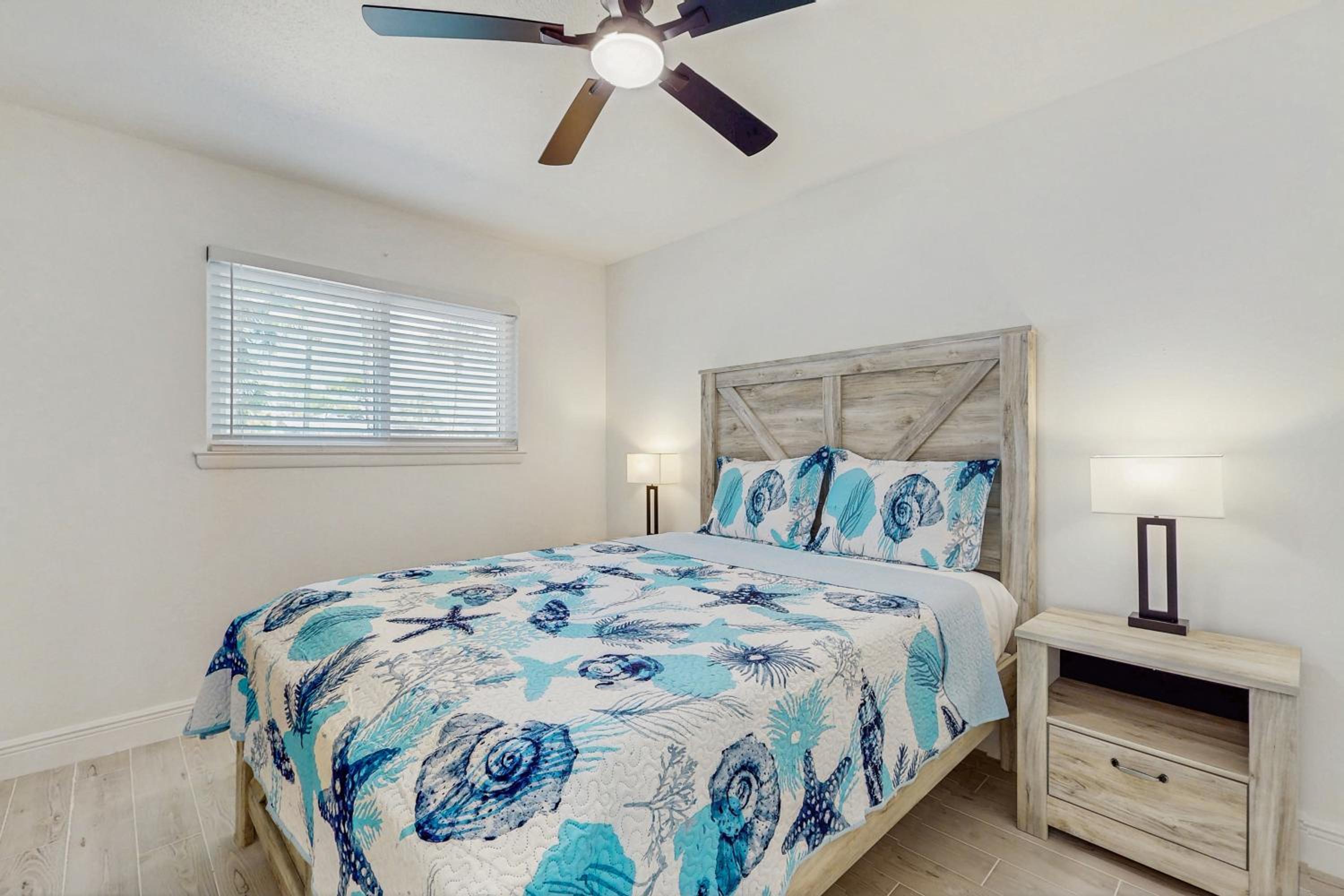 Steps to Sea! Coastal Escape in Fort Walton Beach