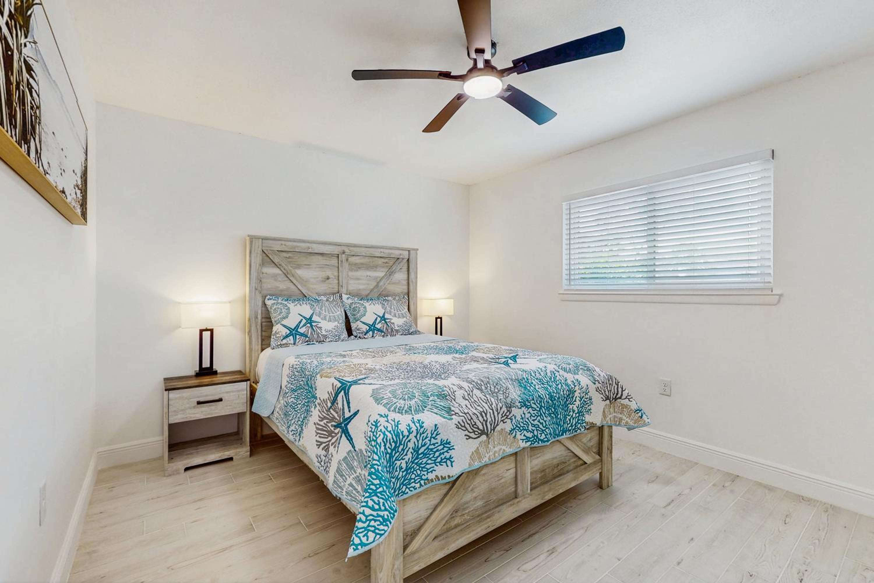 Steps to Sea! Coastal Escape in Fort Walton Beach