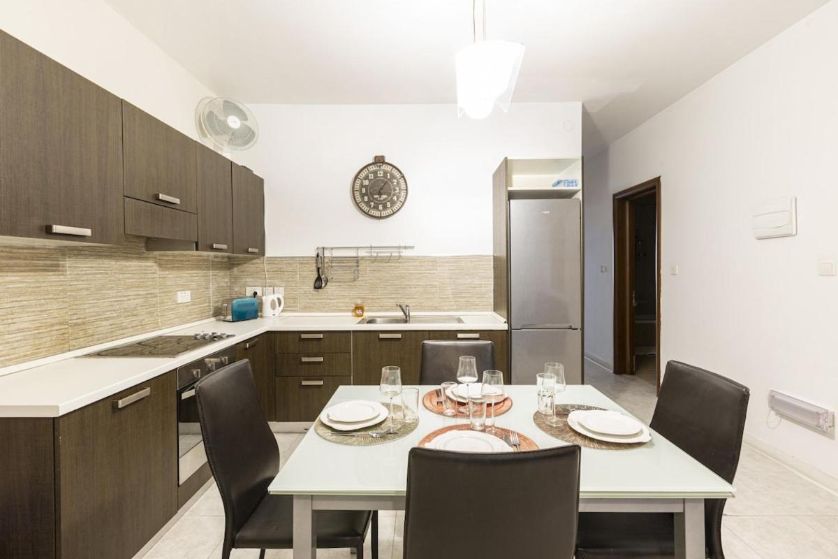 Sliema 2 bedroom family apartment