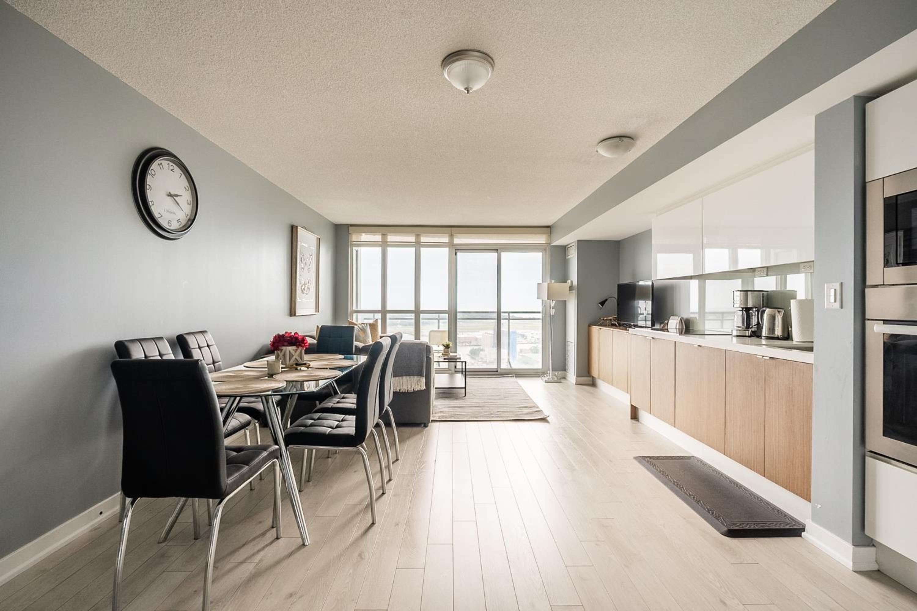Panoramic Lake View 1 Bedroom plus Den Condo Iceboat Terrace Downtown Toronto