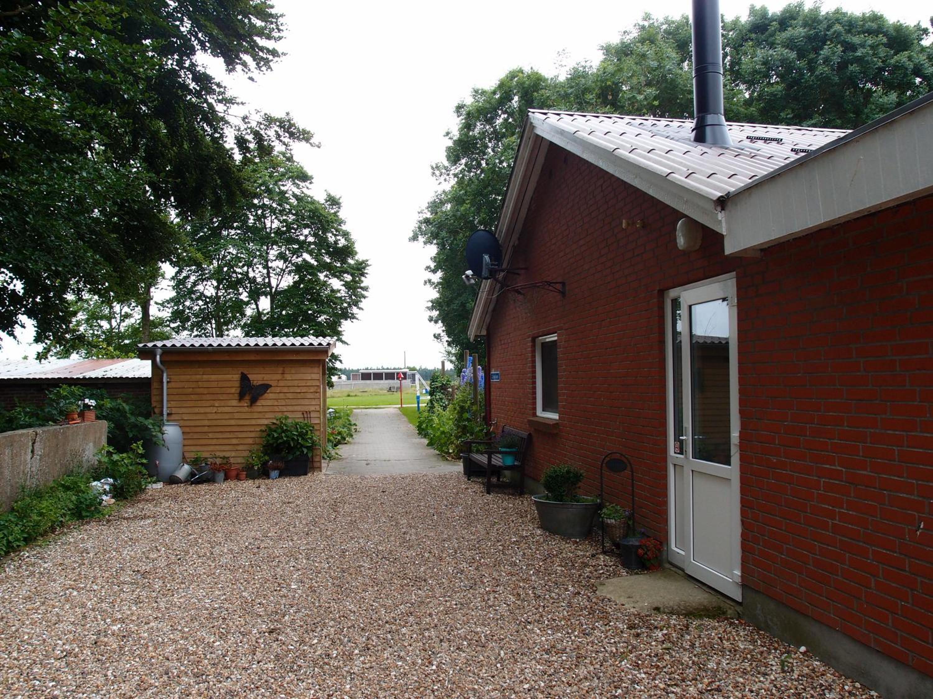 Photo 13