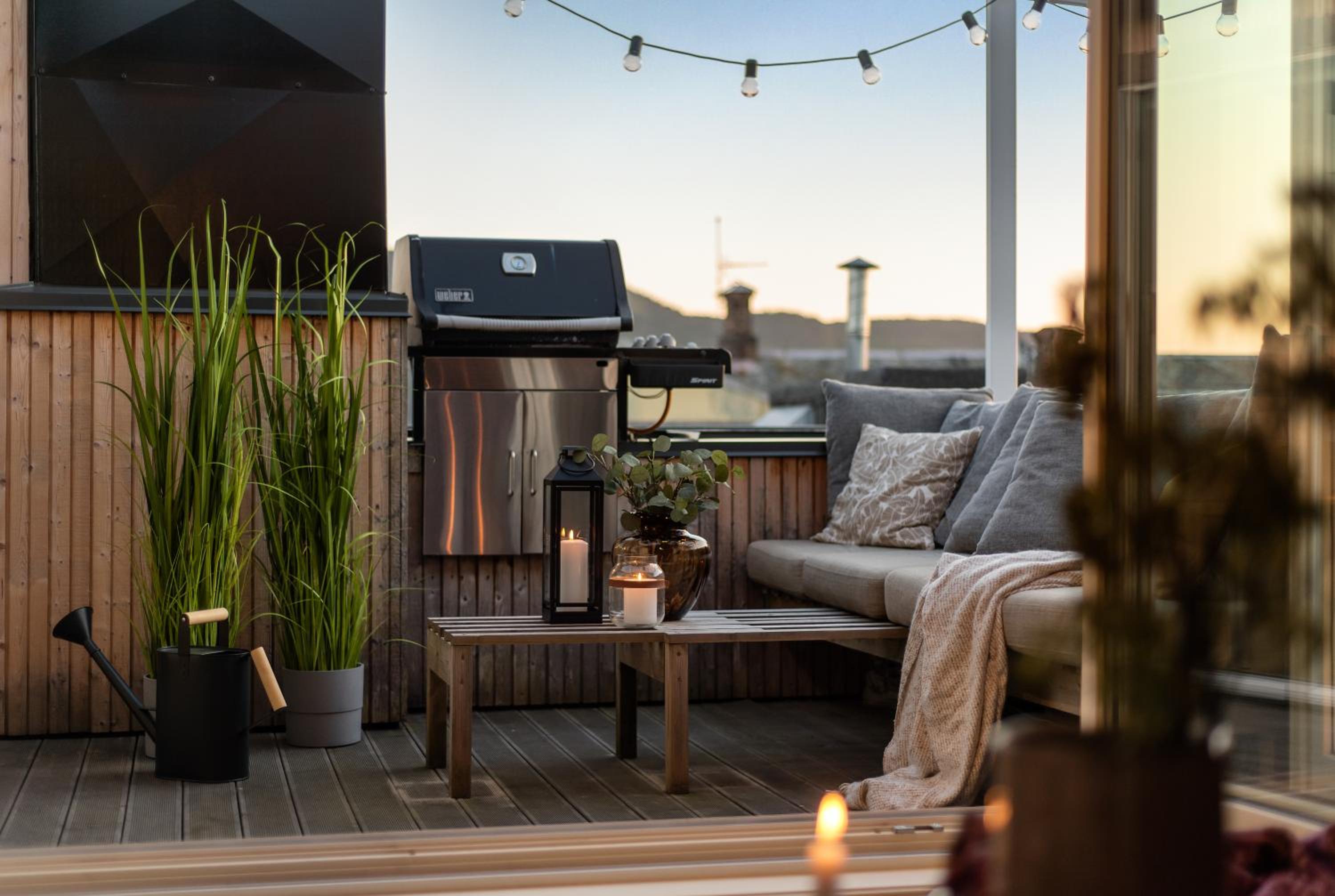 Two bedroom penthouse with large living room and rooftop in the city centre of Trondheim