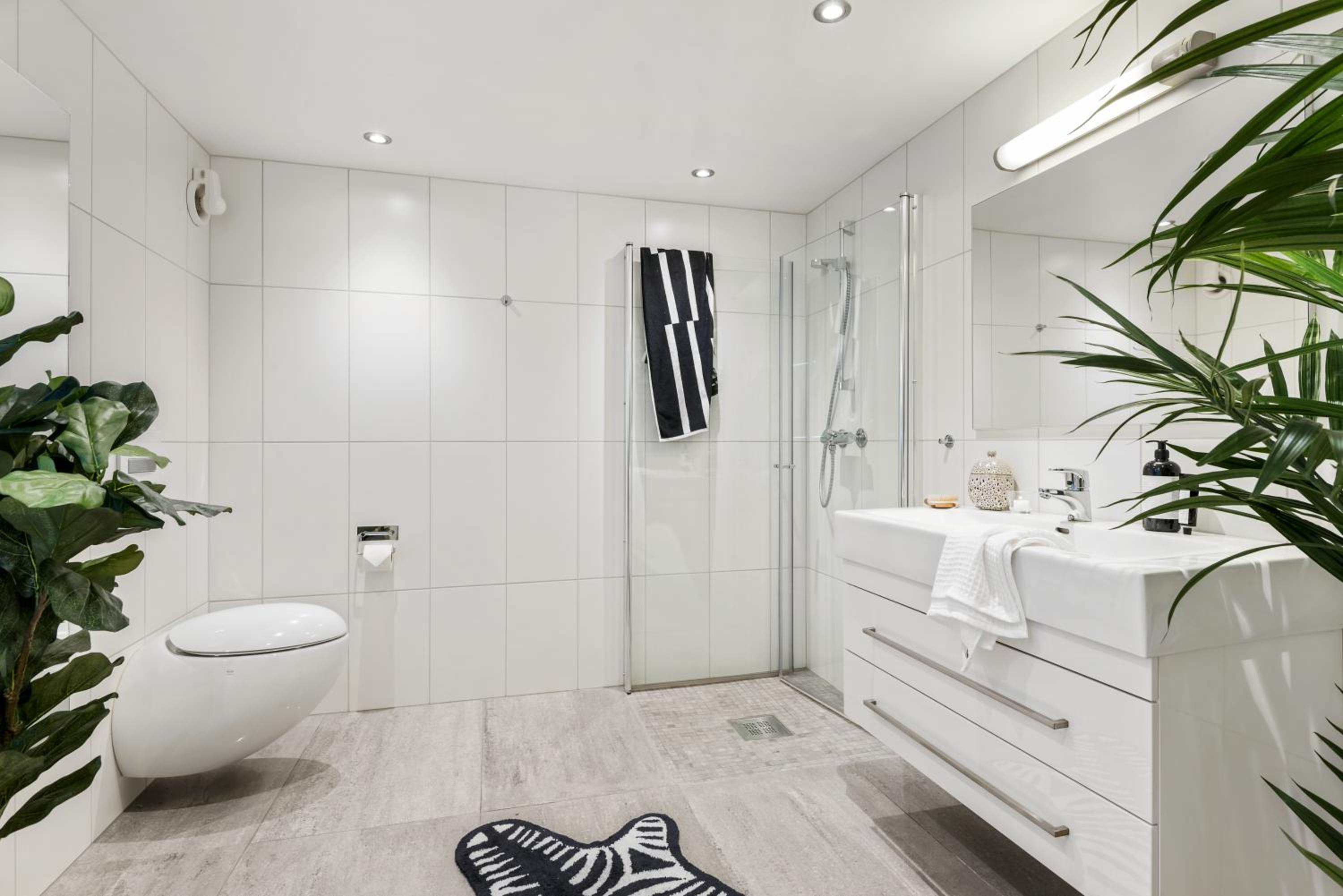 Two bedroom penthouse with large living room and rooftop in the city centre of Trondheim