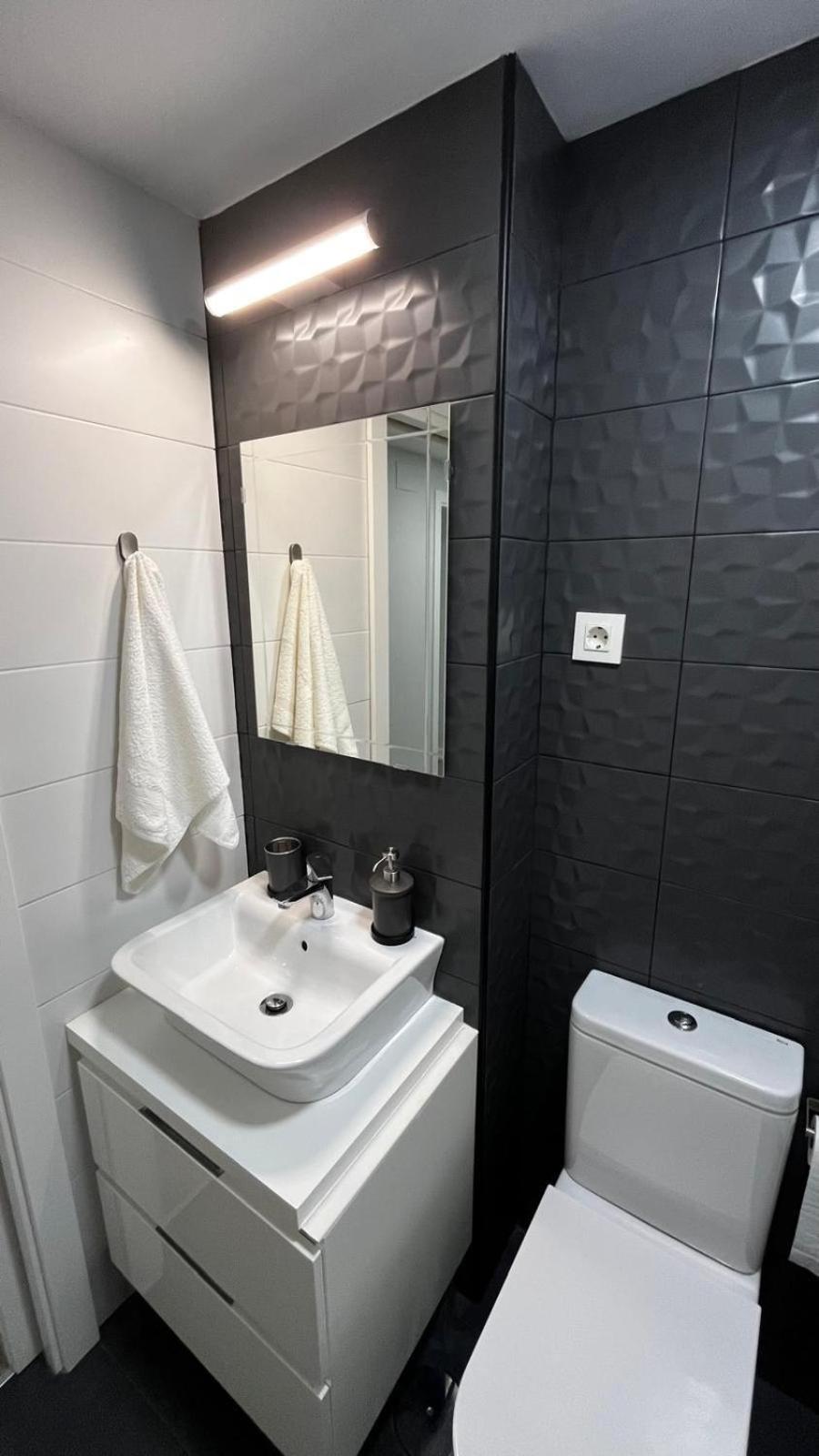 Los Álamos Breeze - 3BR Next to the Beach Apt - Free Parking - Salt Pool