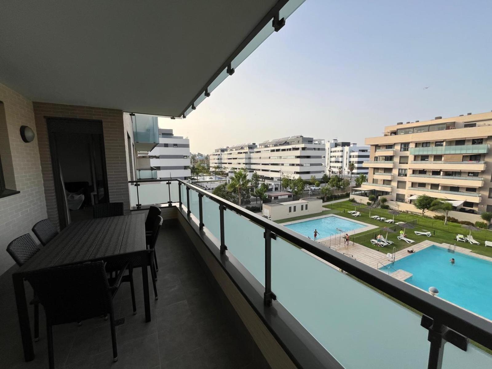 Los Álamos Breeze - 3BR Next to the Beach Apt - Free Parking - Salt Pool