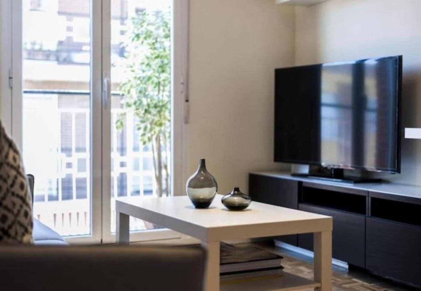AH -Plaza de Ventas -Apartamento Tranquilo y Céntrico