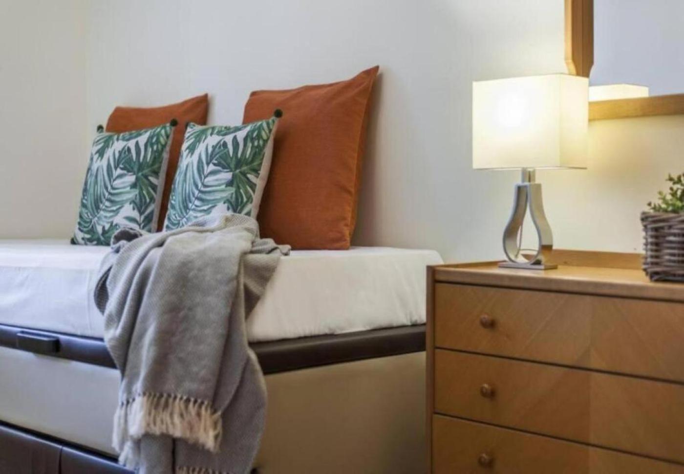 AH -Plaza de Ventas -Apartamento Tranquilo y Céntrico