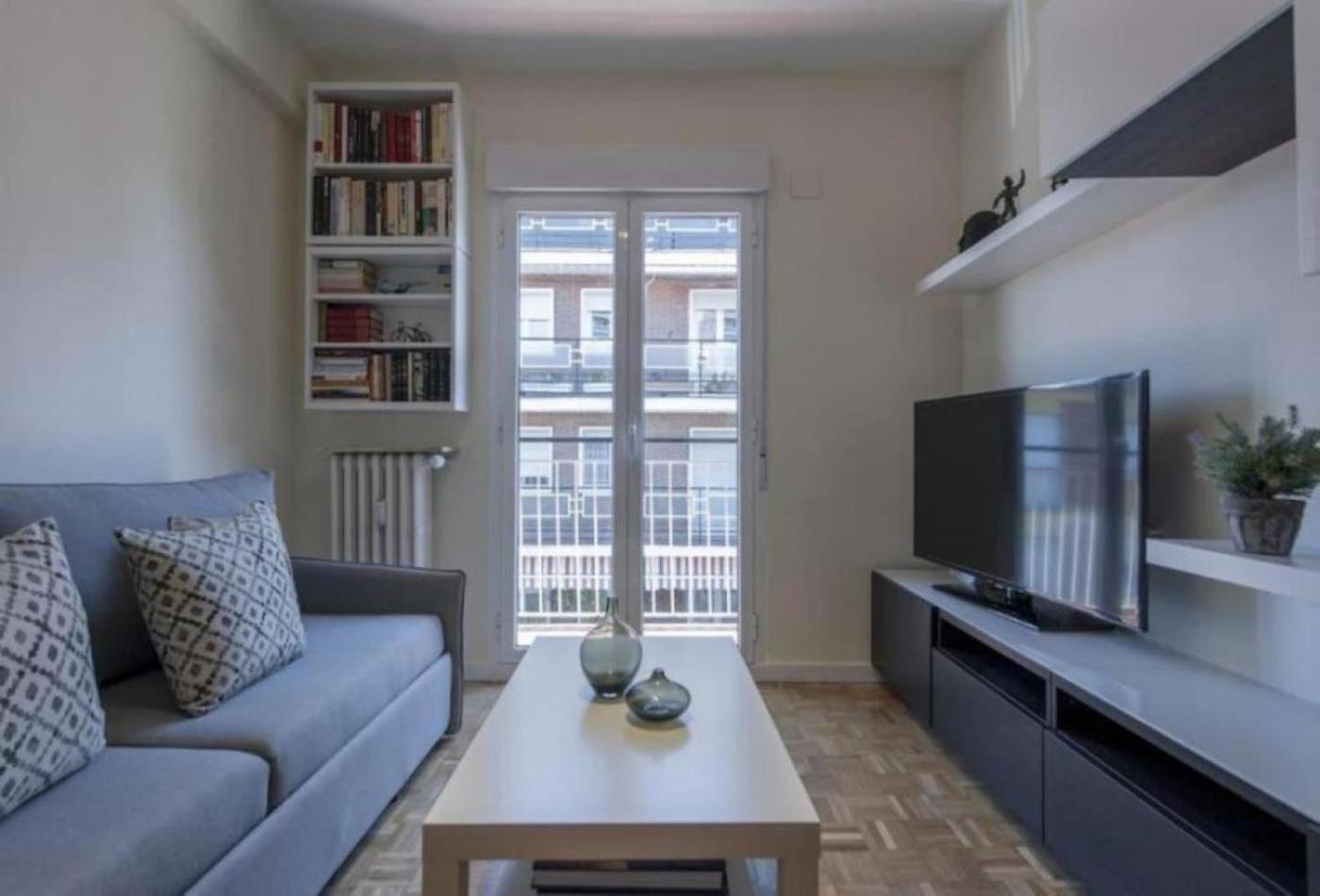 AH -Plaza de Ventas -Apartamento Tranquilo y Céntrico