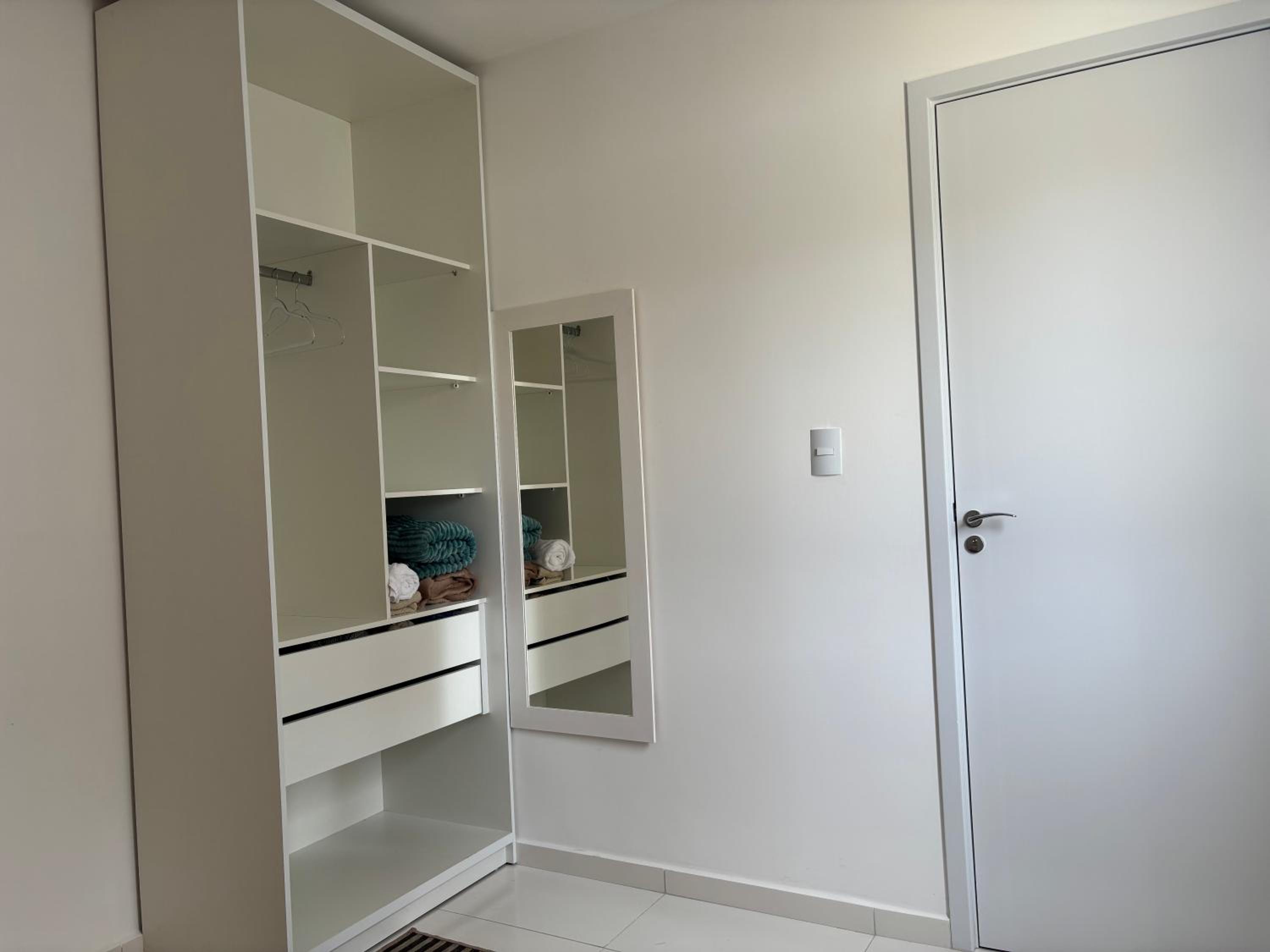Apto moderno com estrutura de Resort a 4 min da Olivia Flores