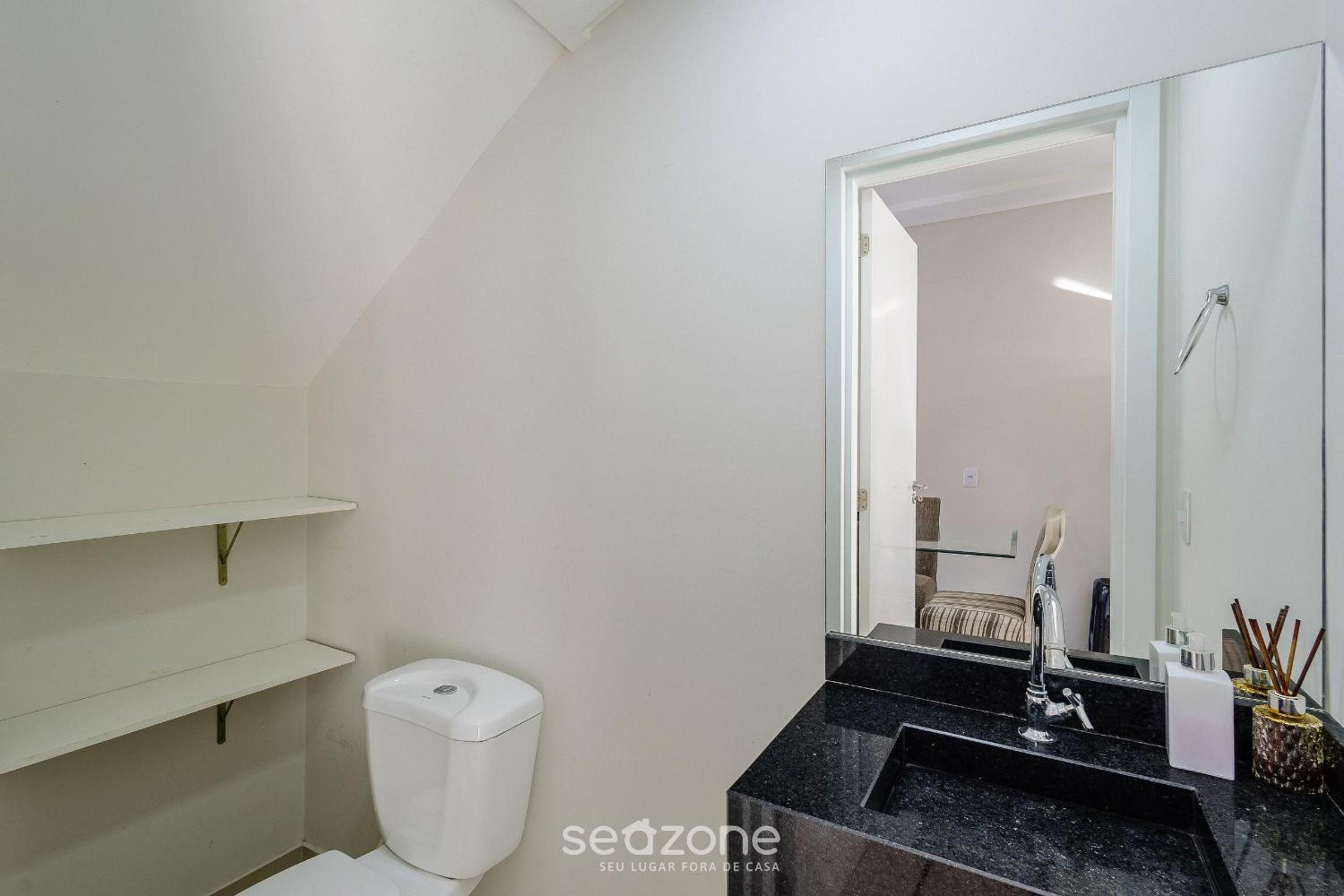 House with 2 Suites and Barbecue LRM0226