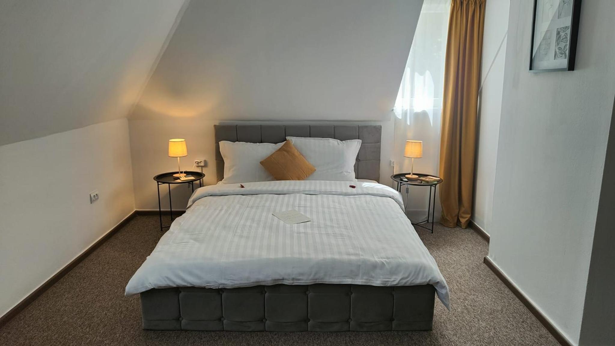 Baroc Boutique Hotel