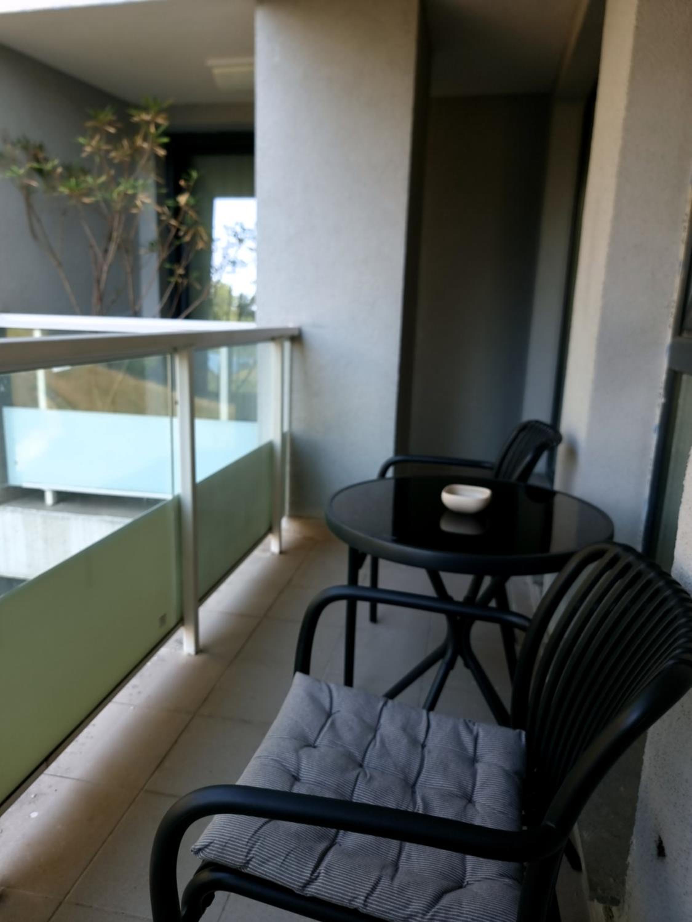 GLAMOUR Style 2 Bedrooms