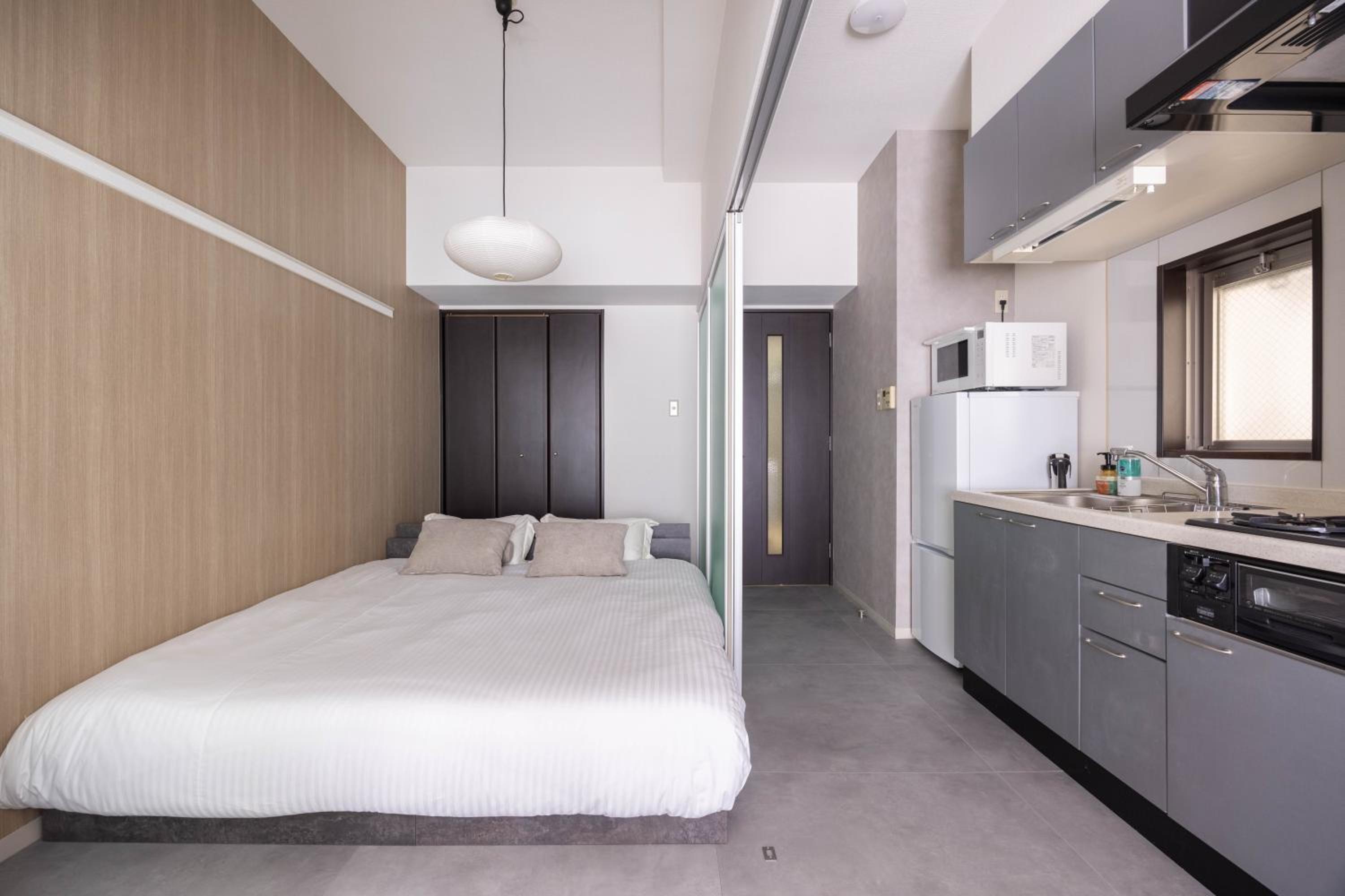Rintow Nagoya Takaoka Stay
