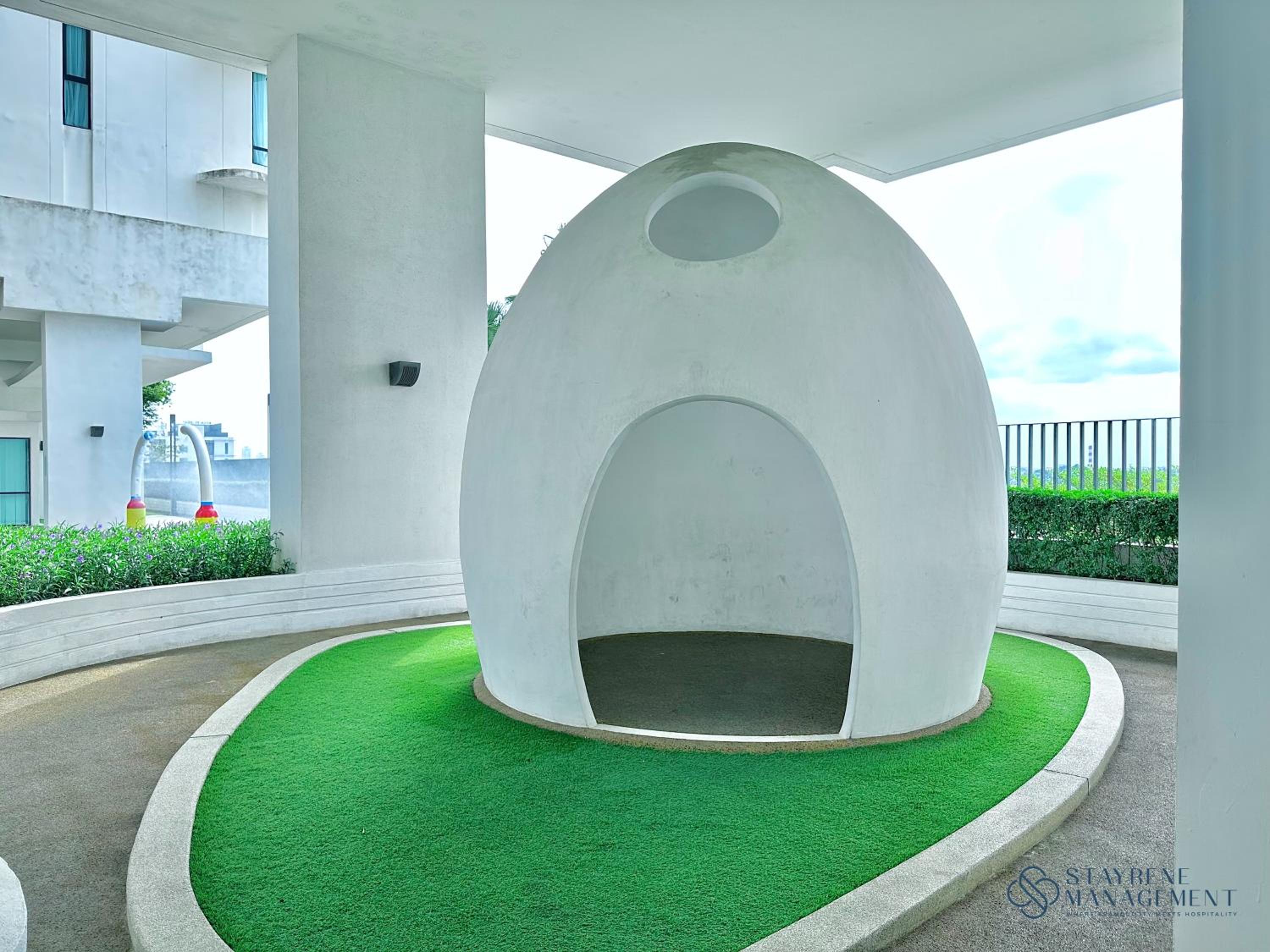Southkey Mosaic Midvalley JB by Stayrene