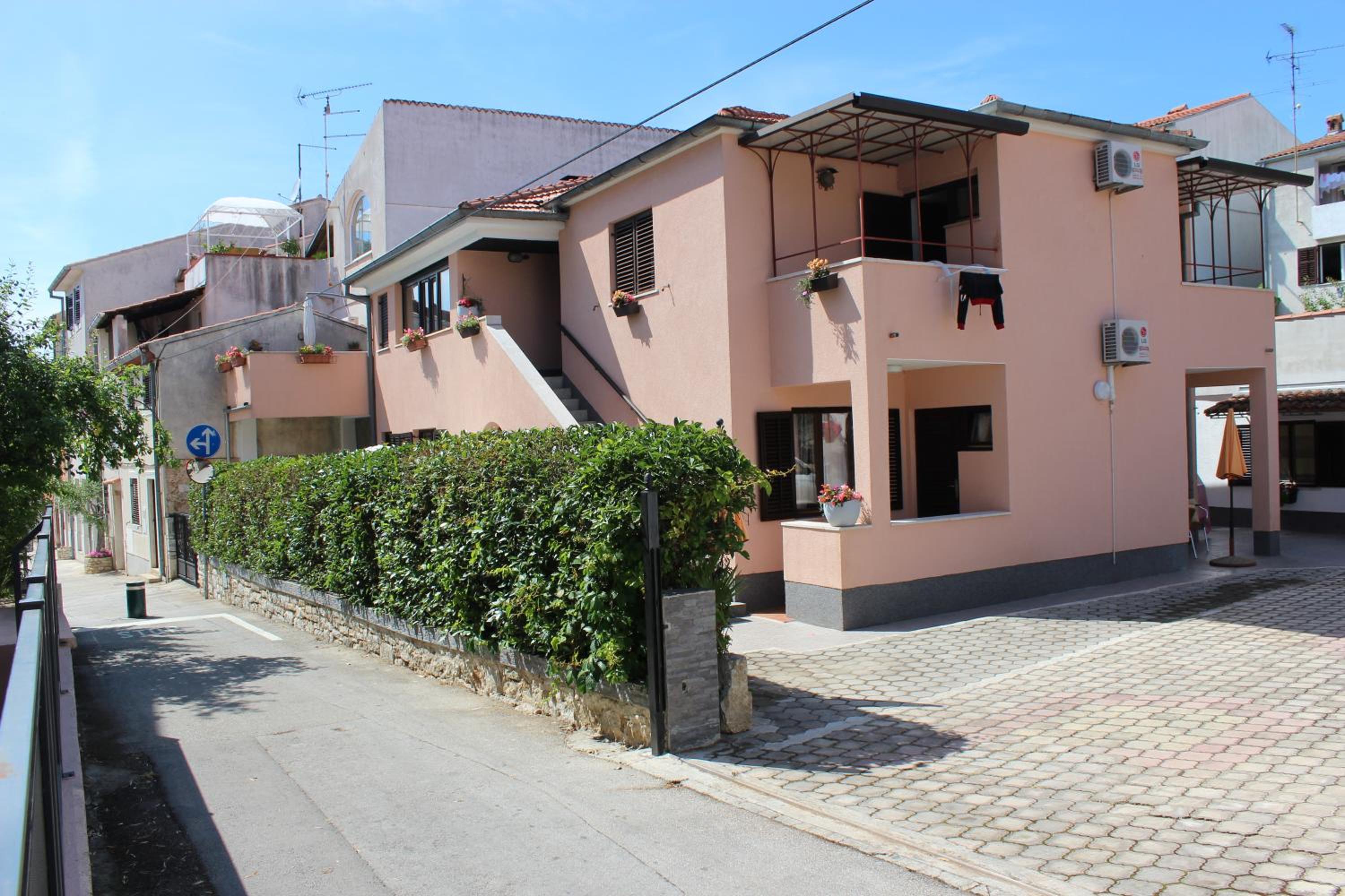 Photo 41
