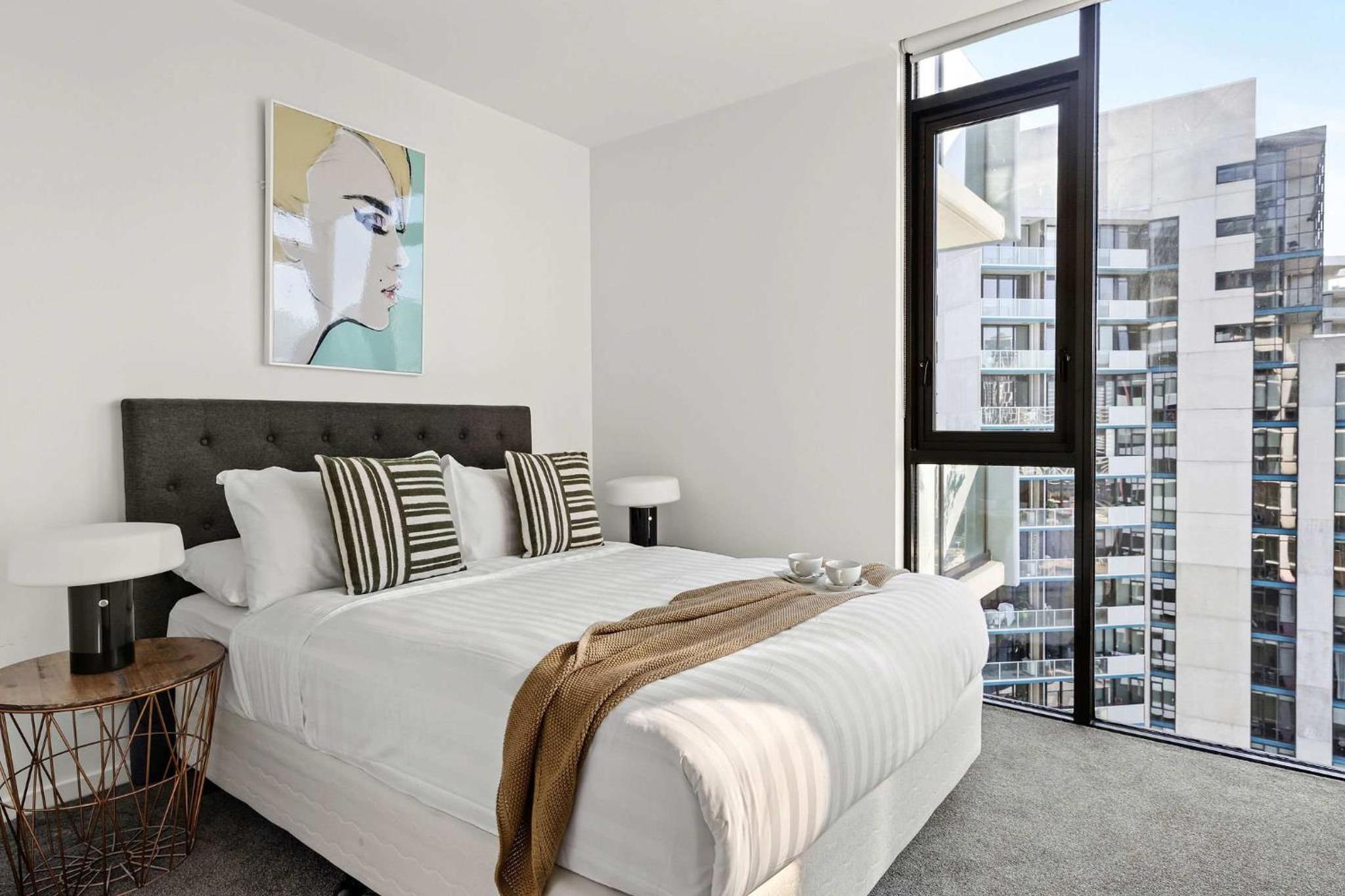 Docklands Harbour View 3BR with Free Parking