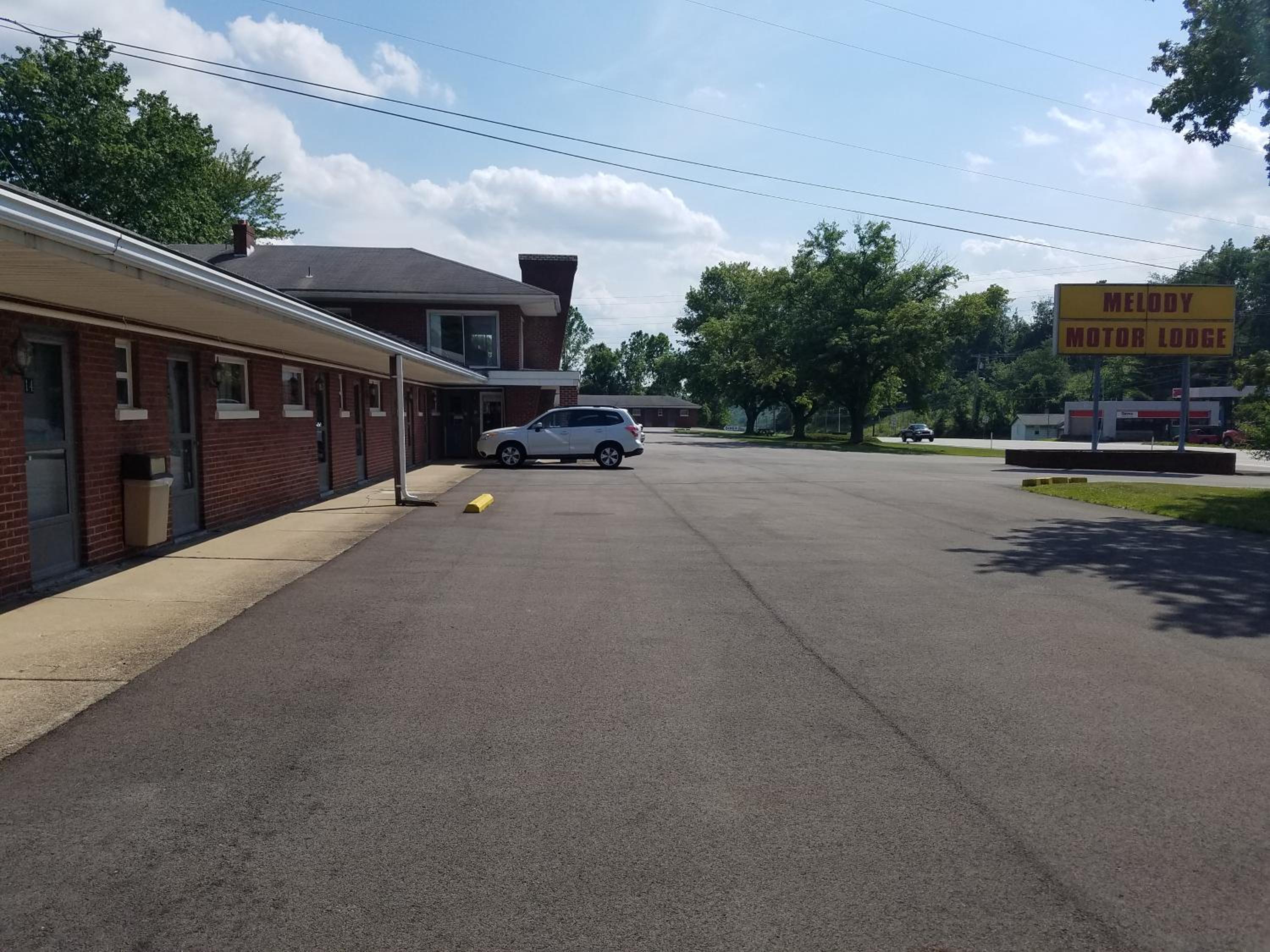 Melody Motor Lodge