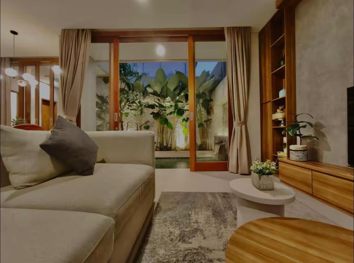 Villa Mirana