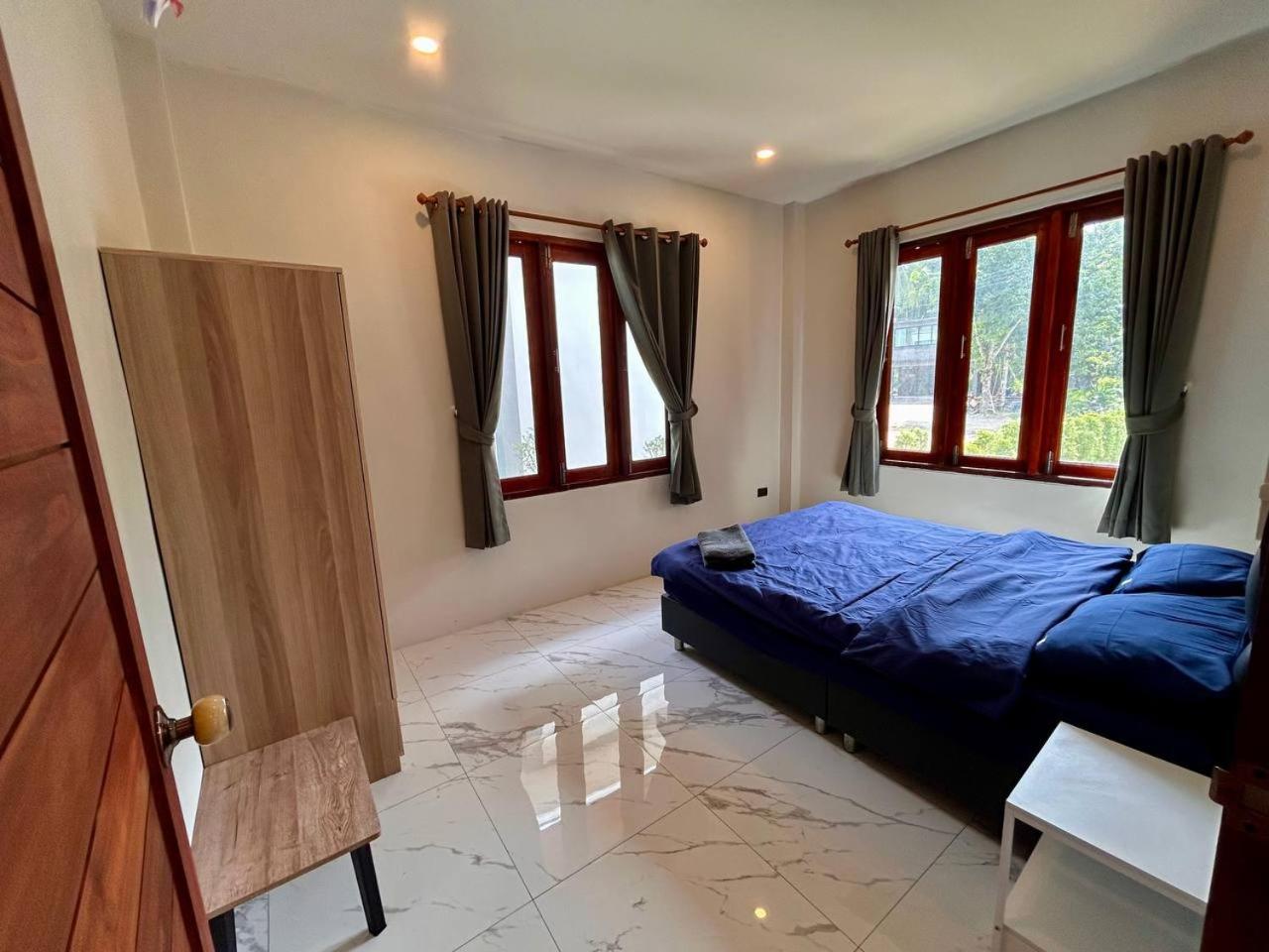 Spacious 2BR Mint house