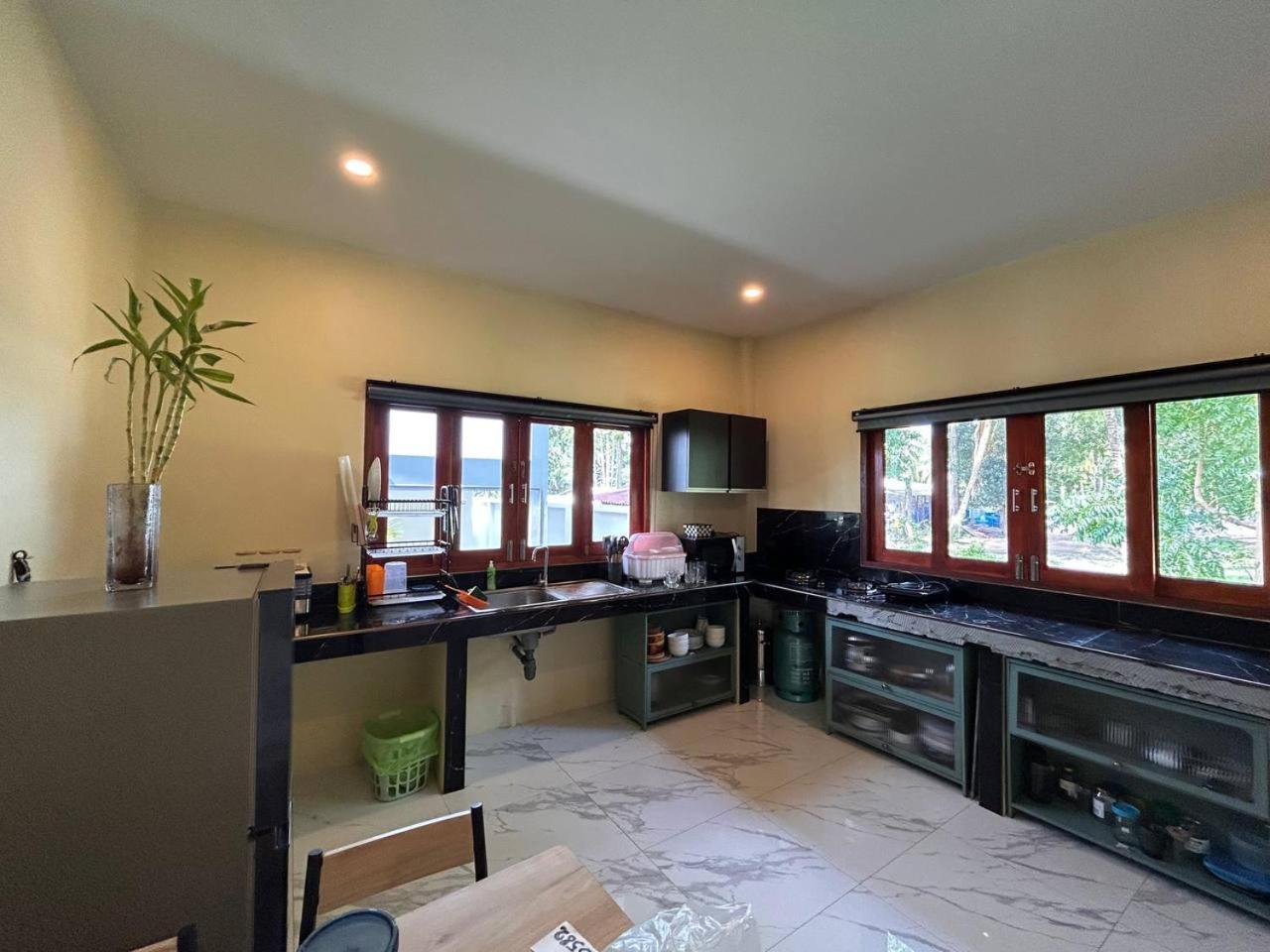 Spacious 2BR Mint house